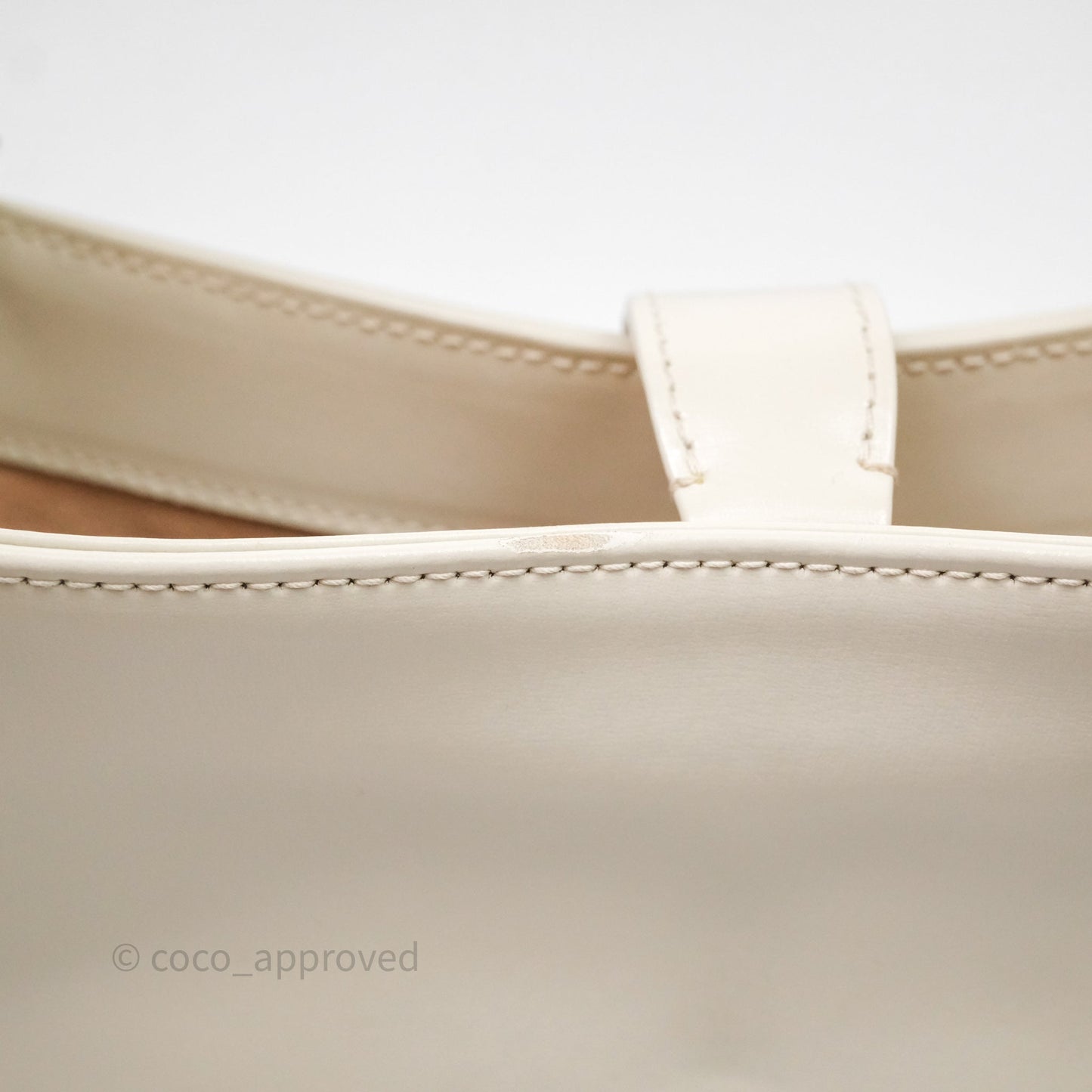 Gucci Jackie 1961 White Small Shoulder Bag Gold Hardware