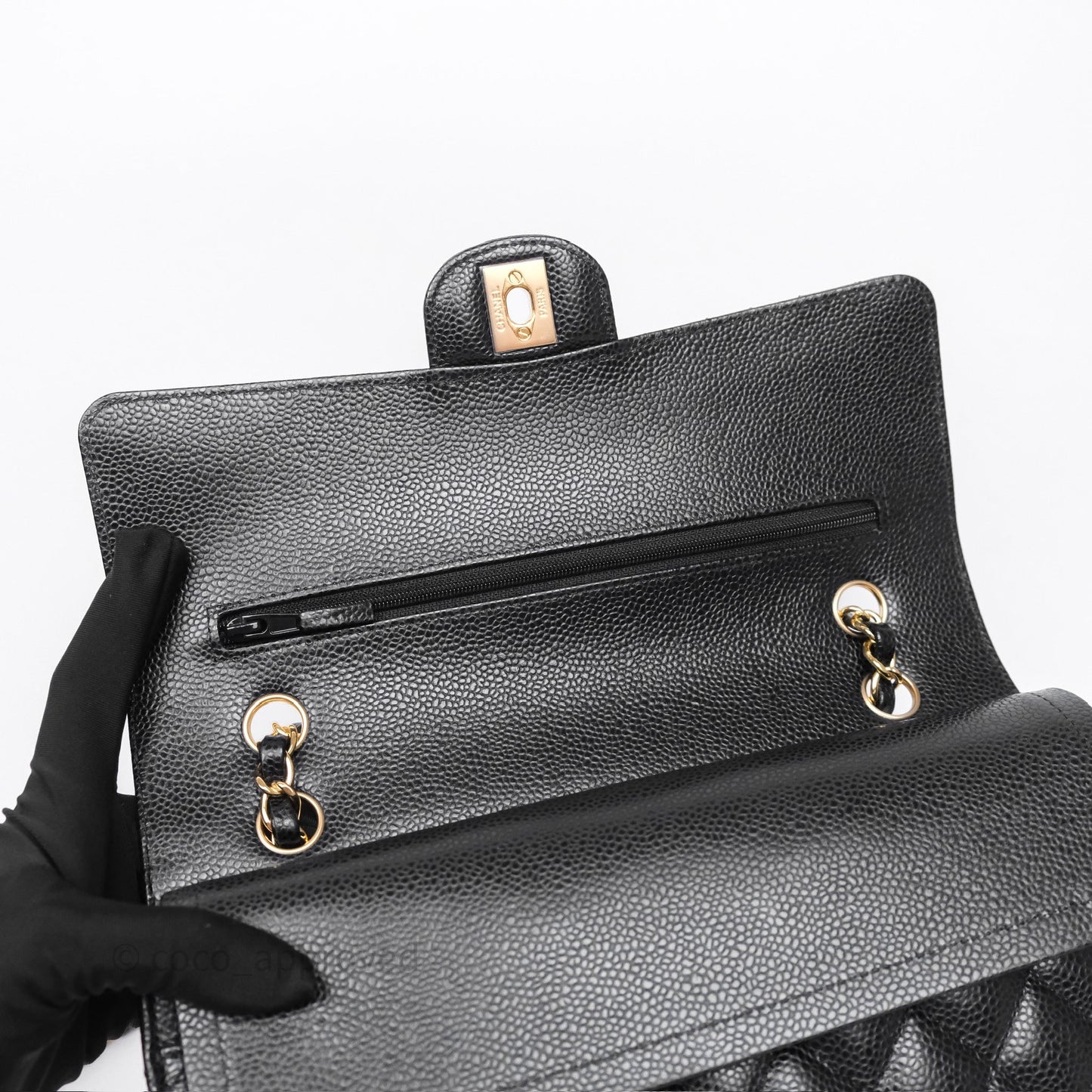 Chanel M/L Medium Classic Flap Quilted Black Caviar Gold Hardware