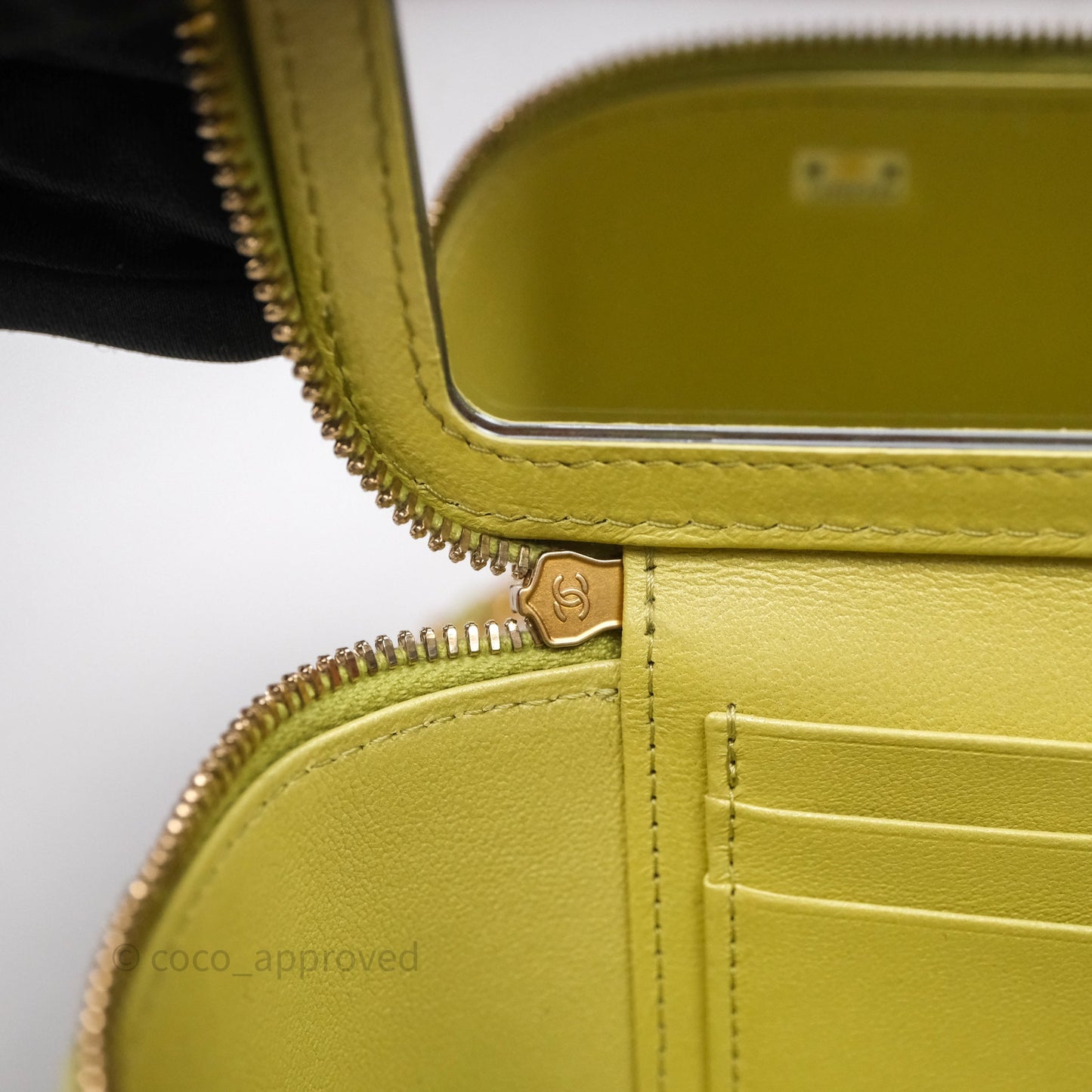 Chanel Quilted Vanity With Chain Lambskin Green Gold Hardware