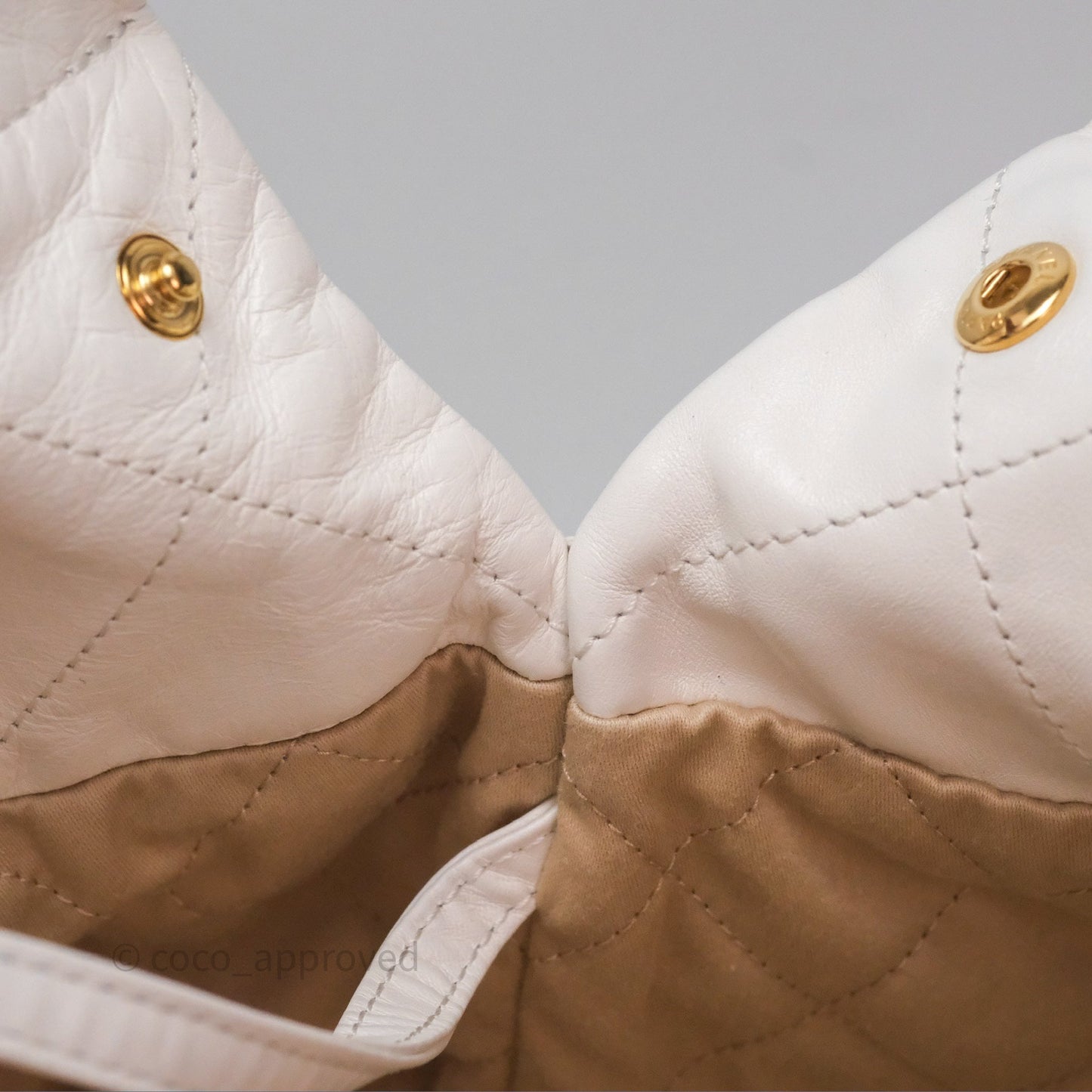 Chanel 22 Small White Shiny Calfskin Aged Gold Hardware