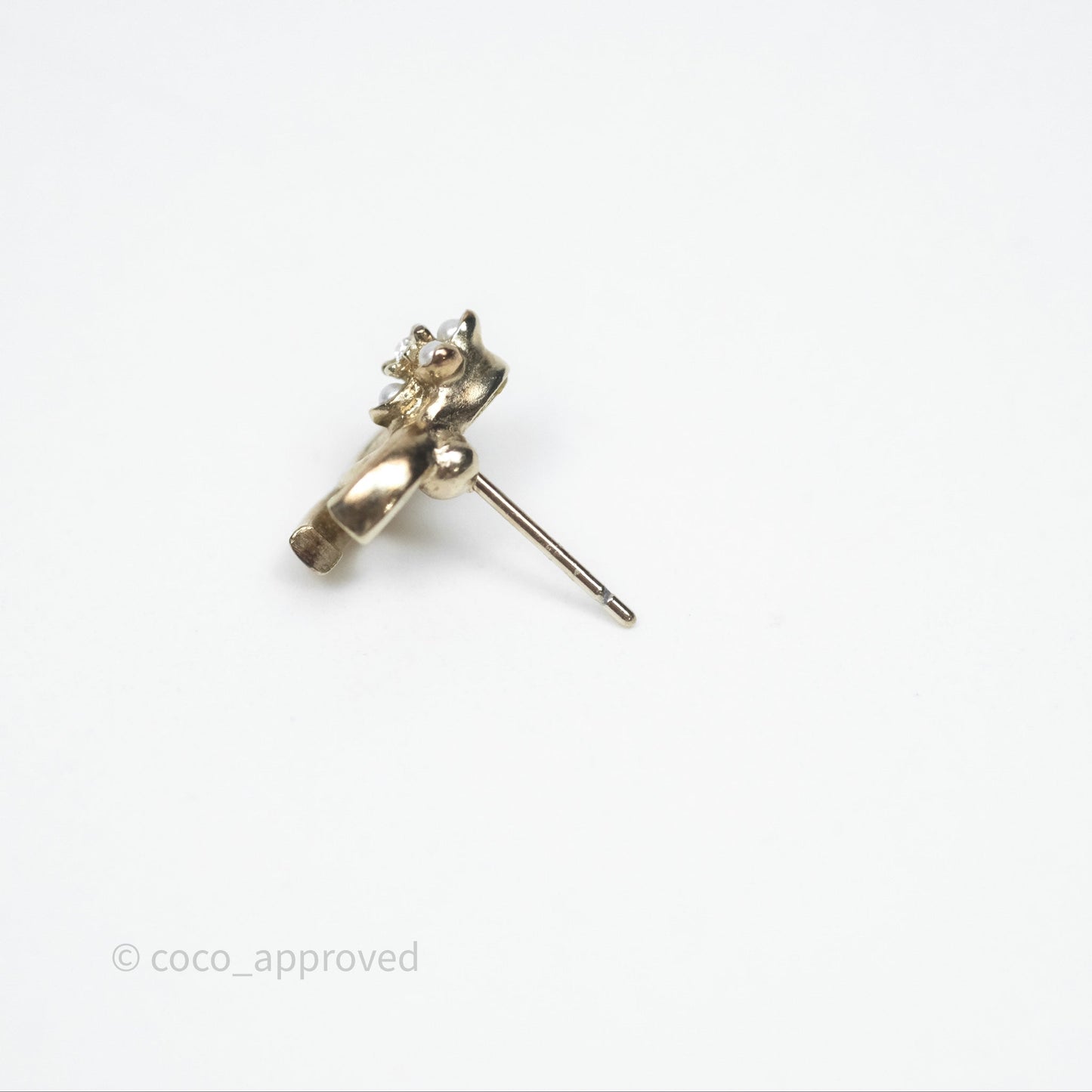 Chanel Mini CC Pearl Flower Earrings Gold Tone 23K