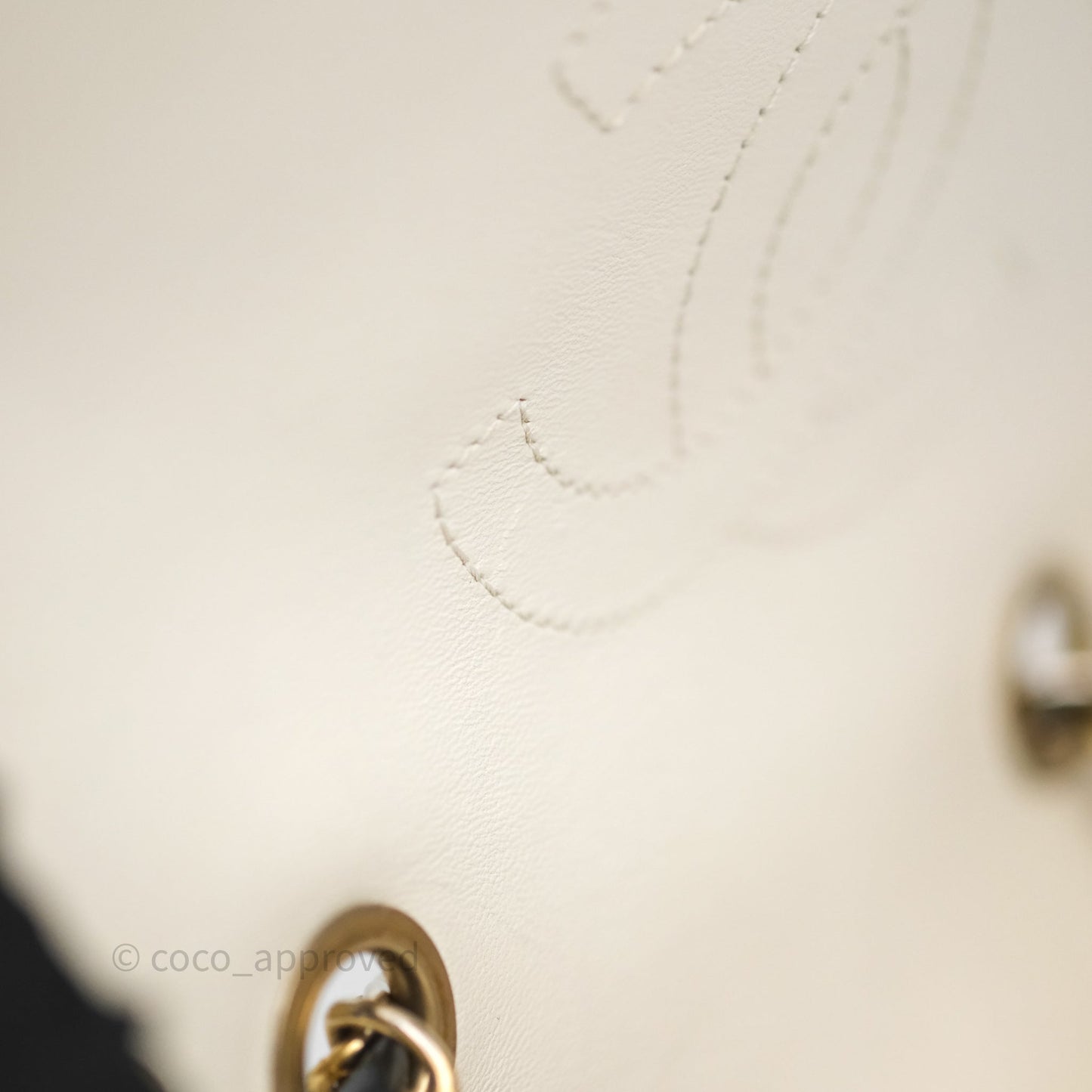 Chanel Quilted Medium CC Filigree Flap White/ Black Caviar