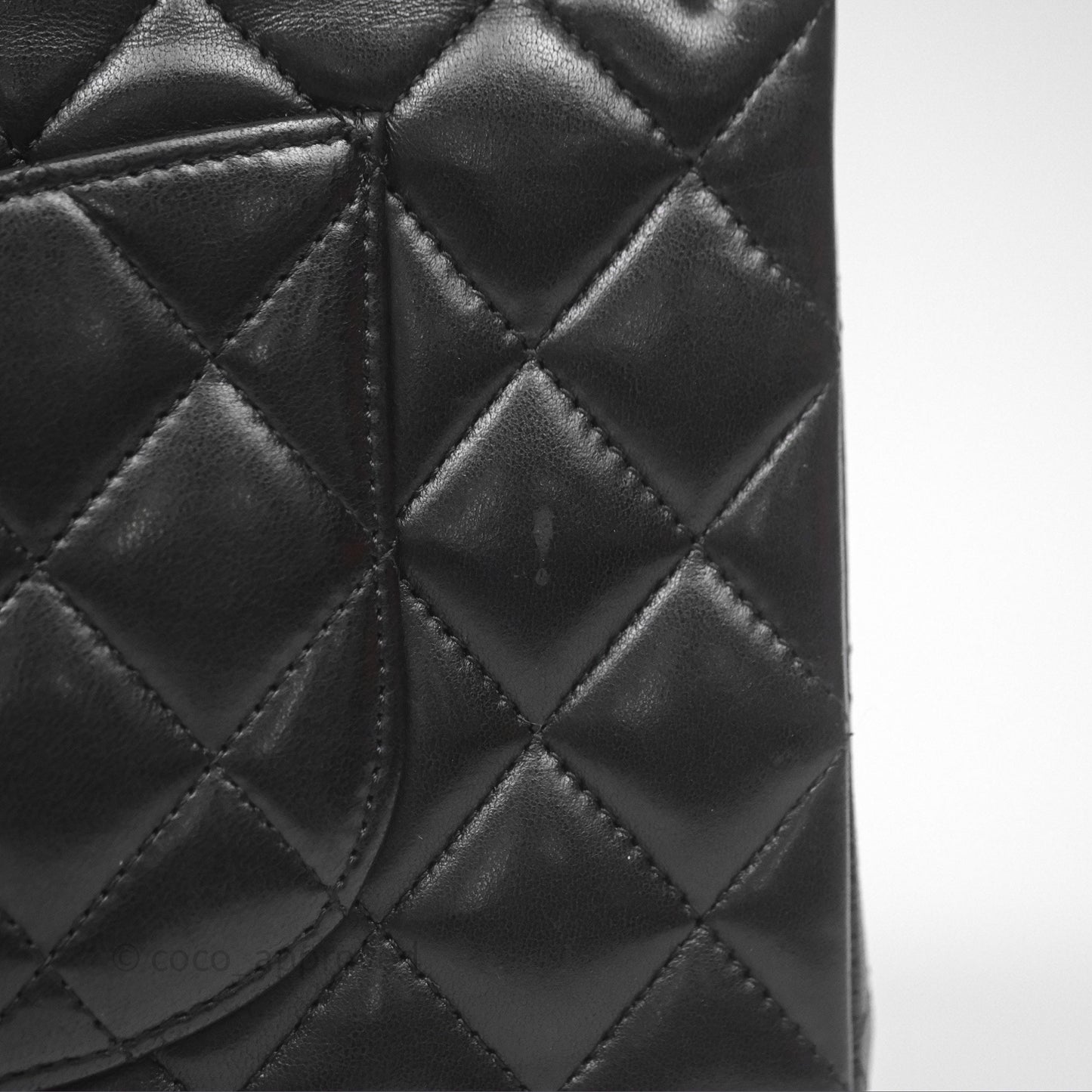 Chanel Classic M/L Medium Flap Quilted Black Lambskin Gold Hardware
