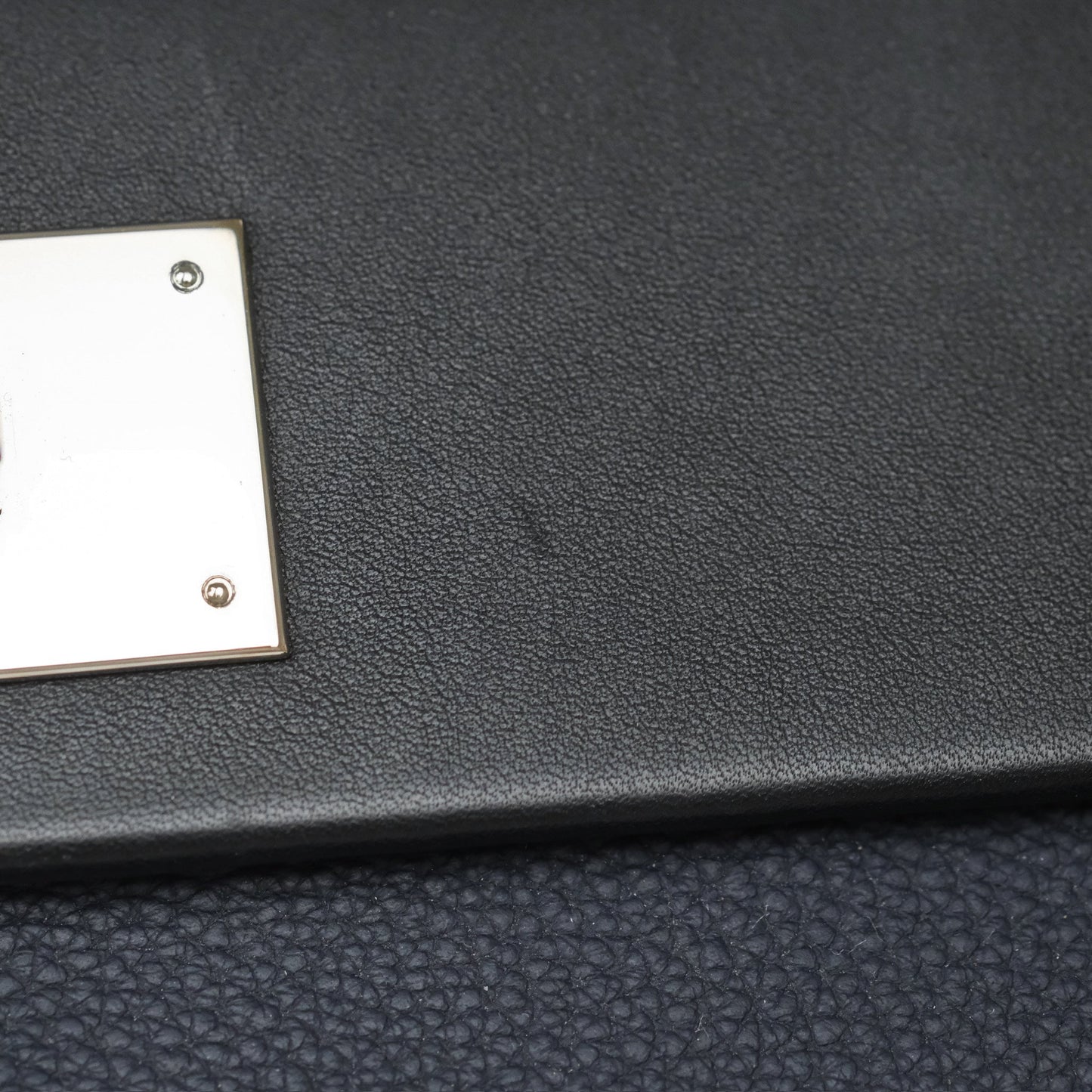 Hermès 24/24 29 Bleu Nuit 2Z / Noir Black 89 Togo/Swift Palladium Hardware