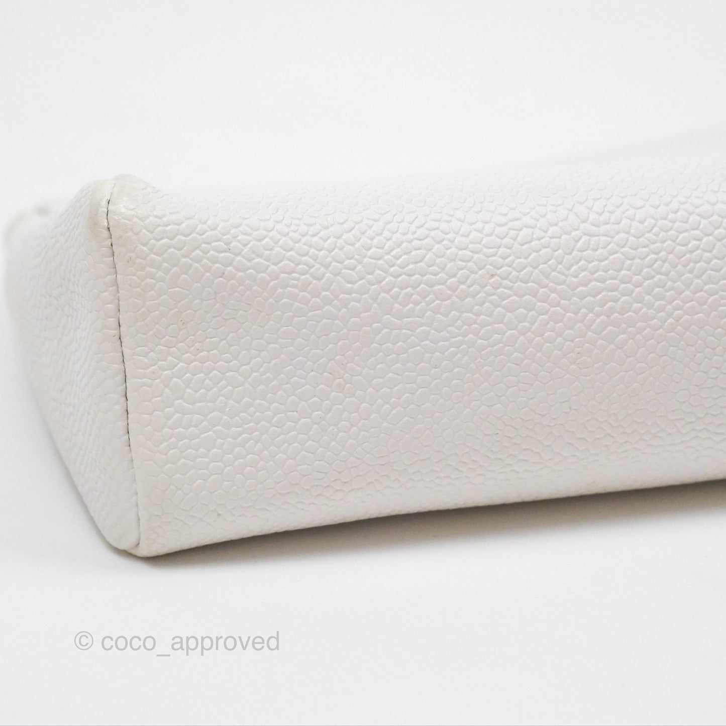 Chanel Vintage CC Clutch White Caviar Gold Hardware