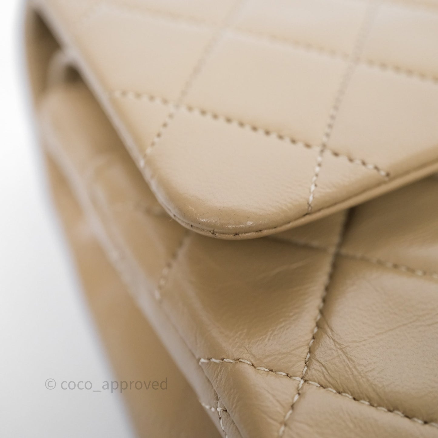Chanel Vintage Medium Classic Flap Beige Lambskin 24K Gold Hardware