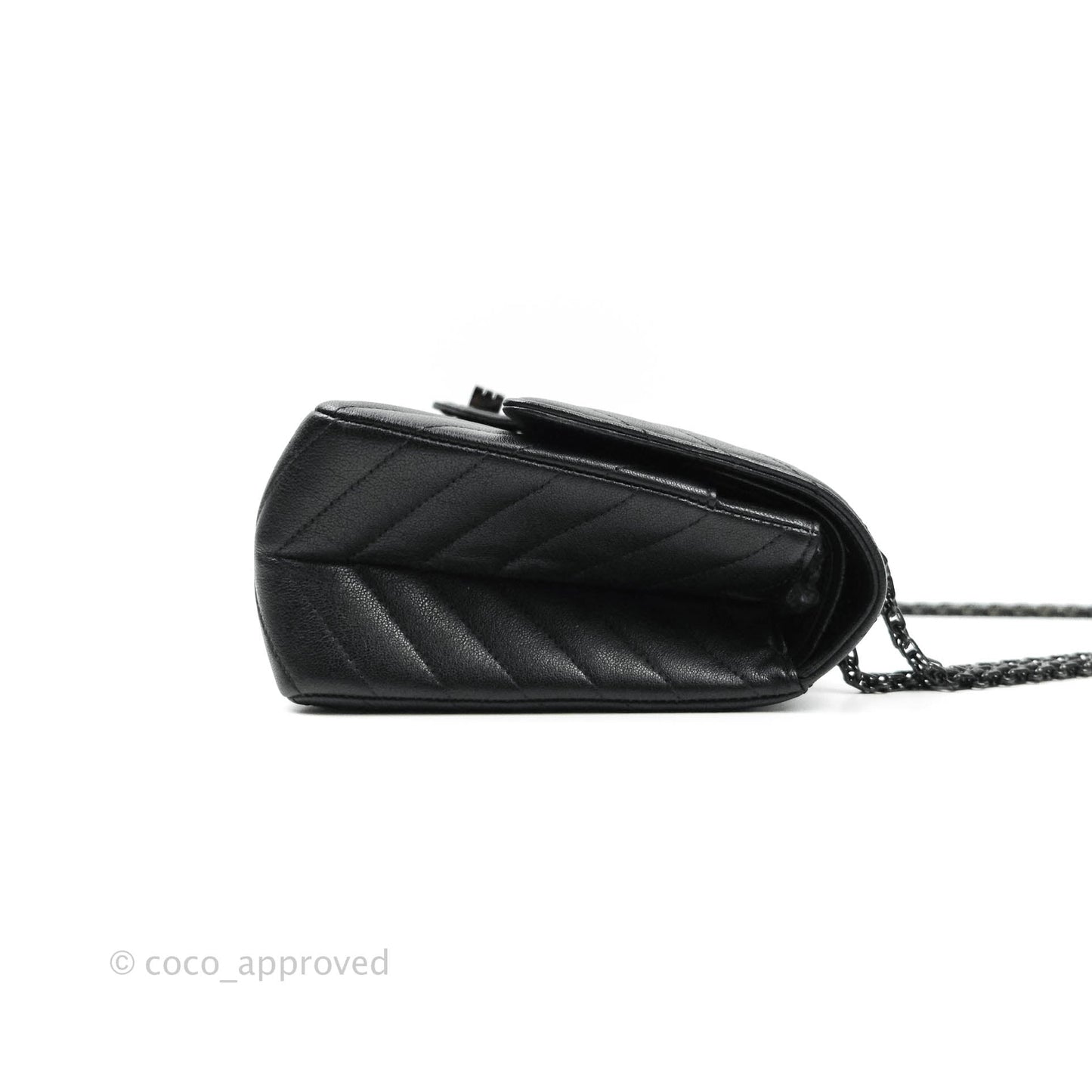 Chanel Reissue Chevron So Black Black Hardware 226