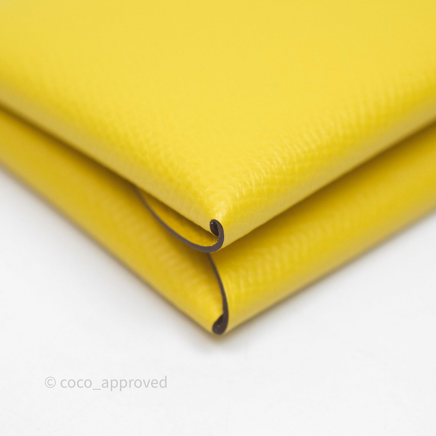 Hermès Calvi Duo Compact Card Holder Jaune de Naples 9O Epsom