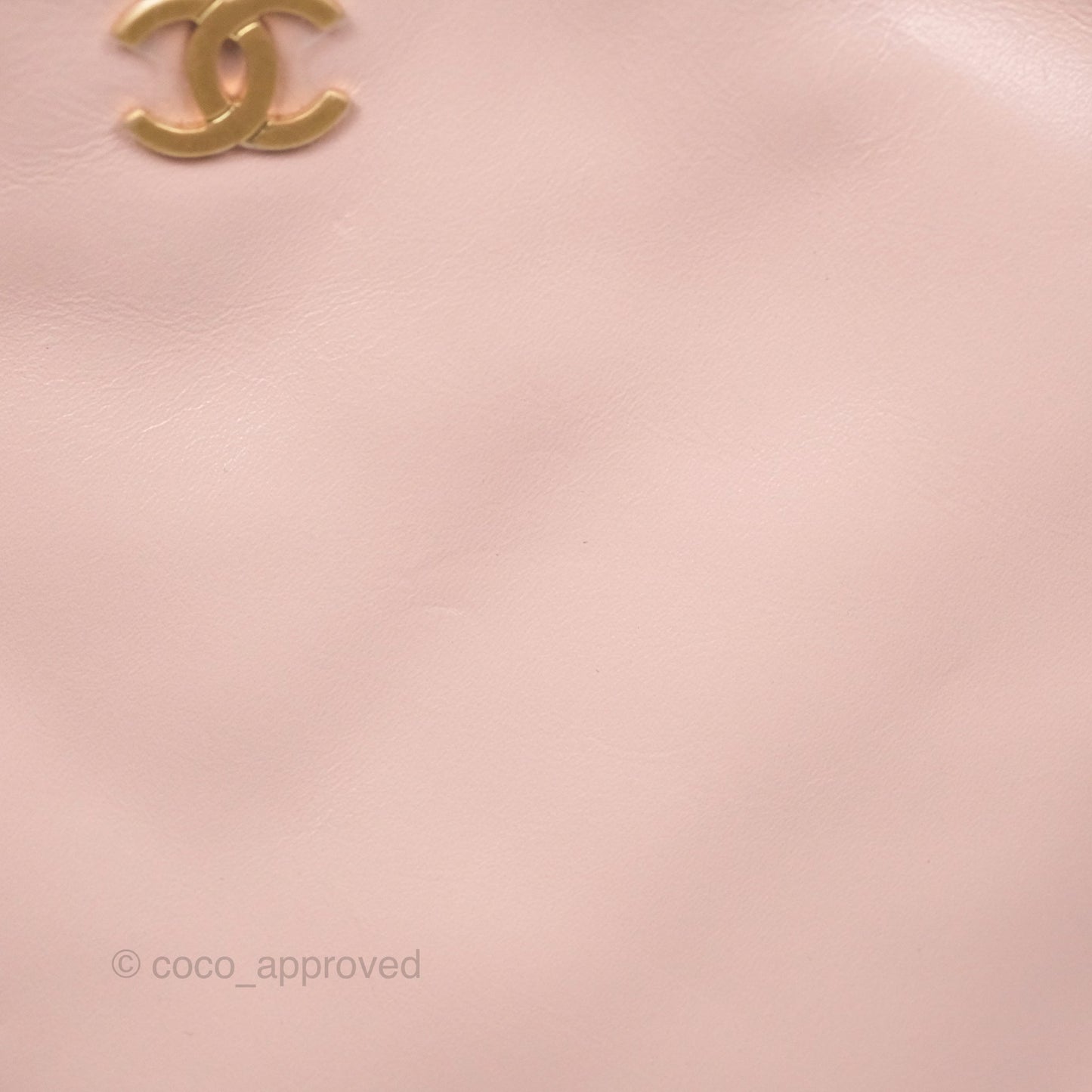 Chanel 22 Small Quilted Pink Shiny Crumpled Calfskin Aged Gold Hardware