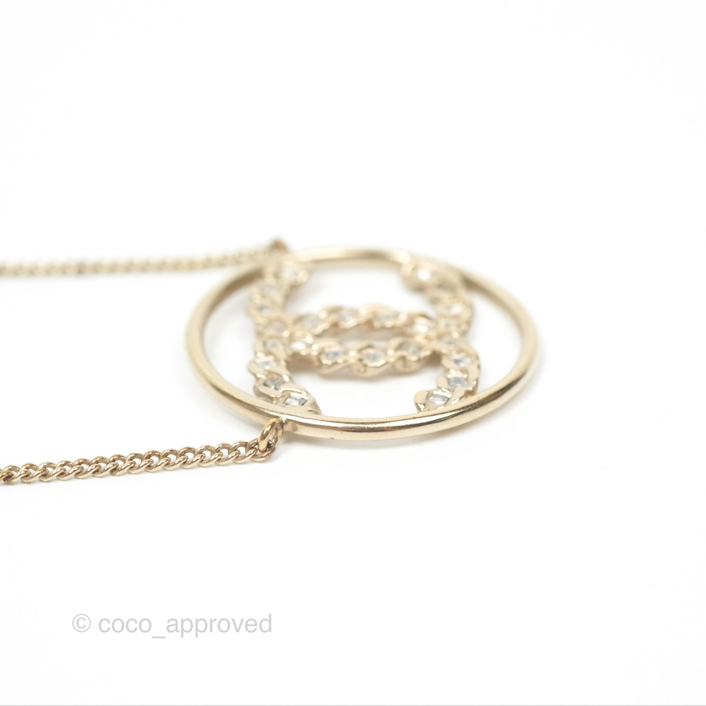 Chanel Round CC Necklace Gold Tone 19P