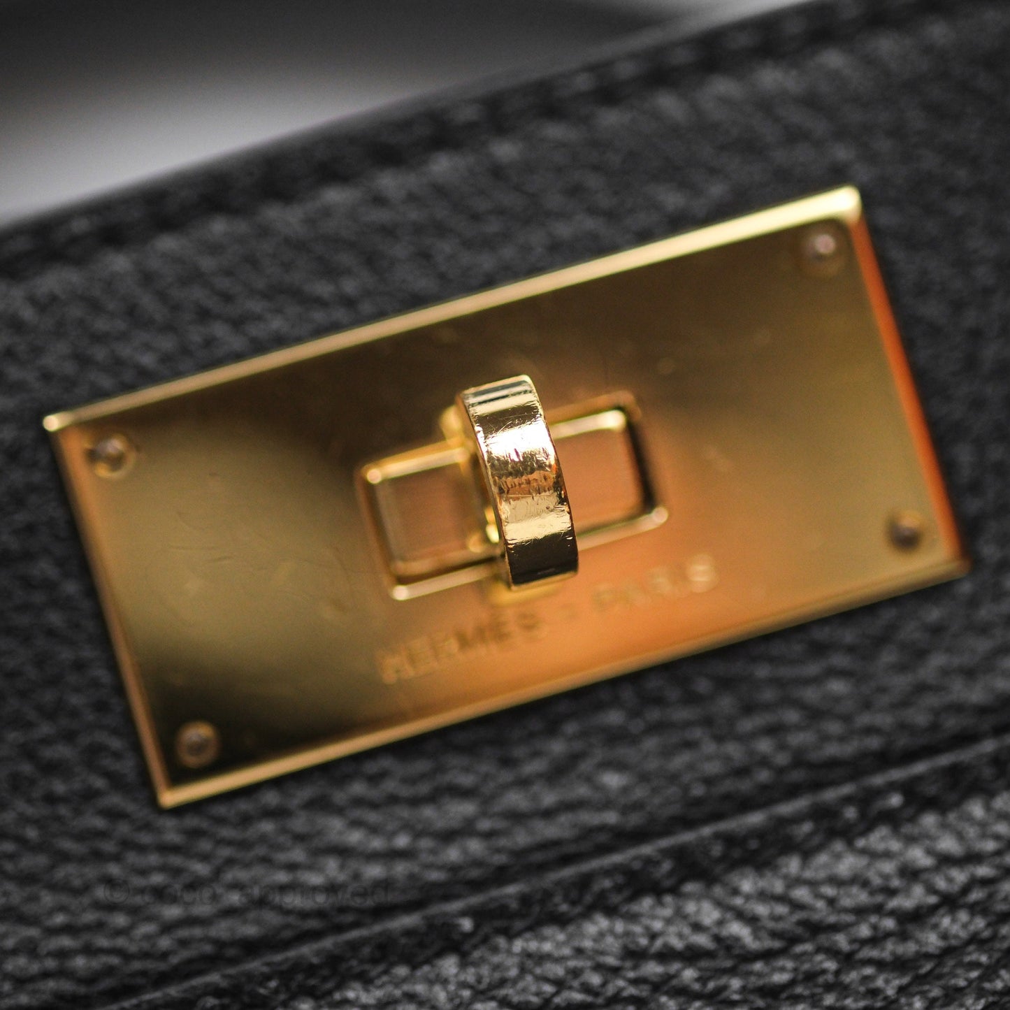 Hermès ToolBox 26 Noir 89 Taurillon Novillo Gold Hardware