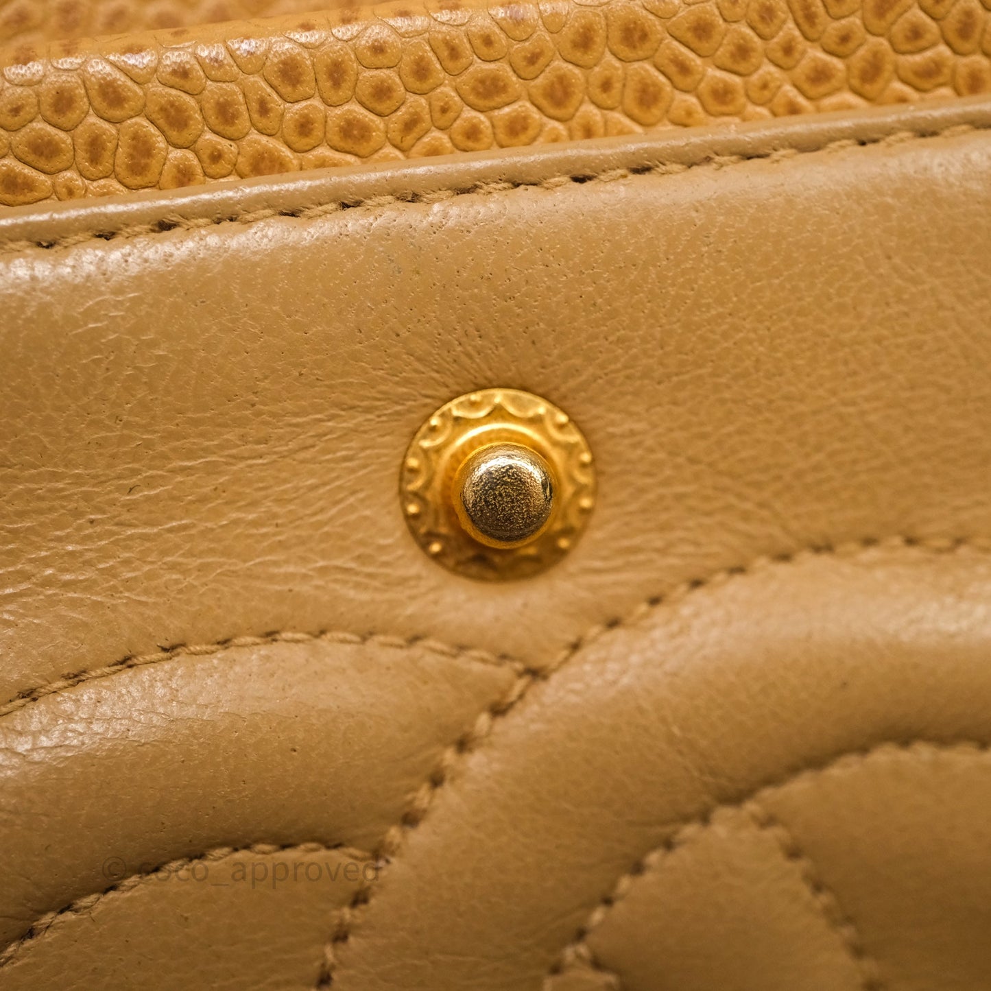 Chanel Vintage Medium Classic Flap Beige Caviar 24K Gold Hardware