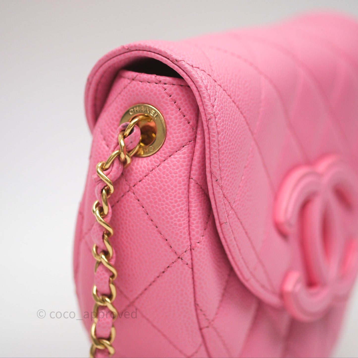 Chanel Quilted Mini Messenger Bag Pink Caviar Gold Hardware 23P