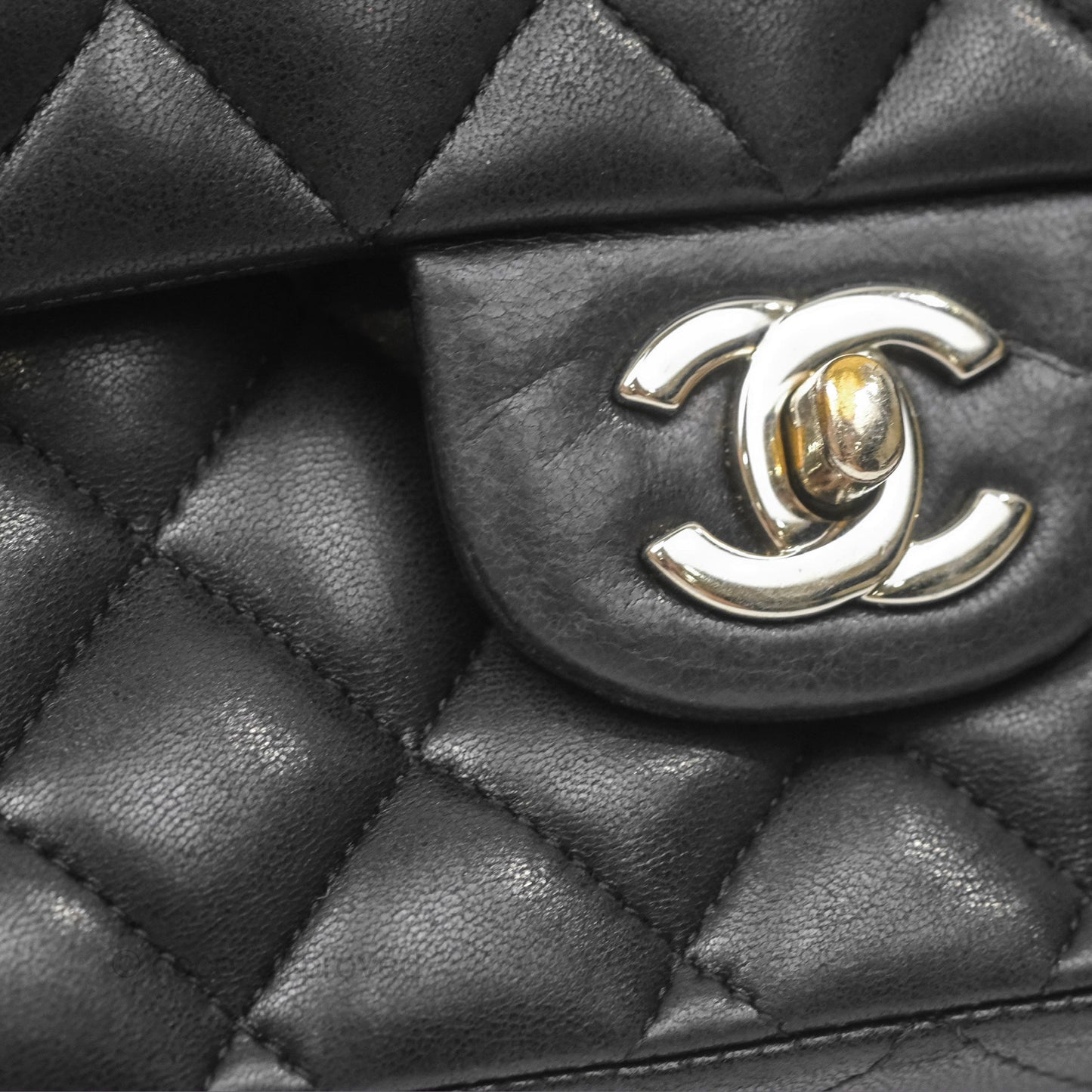 Chanel Classic M/L Medium Flap Quilted Black Lambskin Silver Hardware