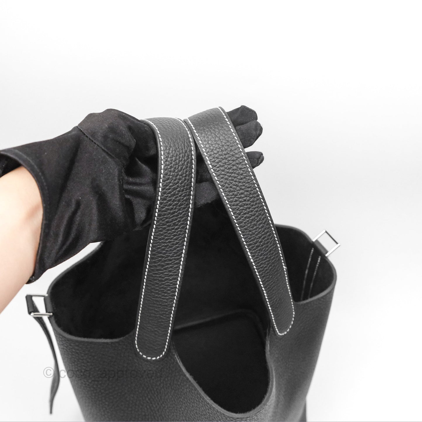 Hermès Picotin 22 Stitch Black Clemence Palladium Hardware