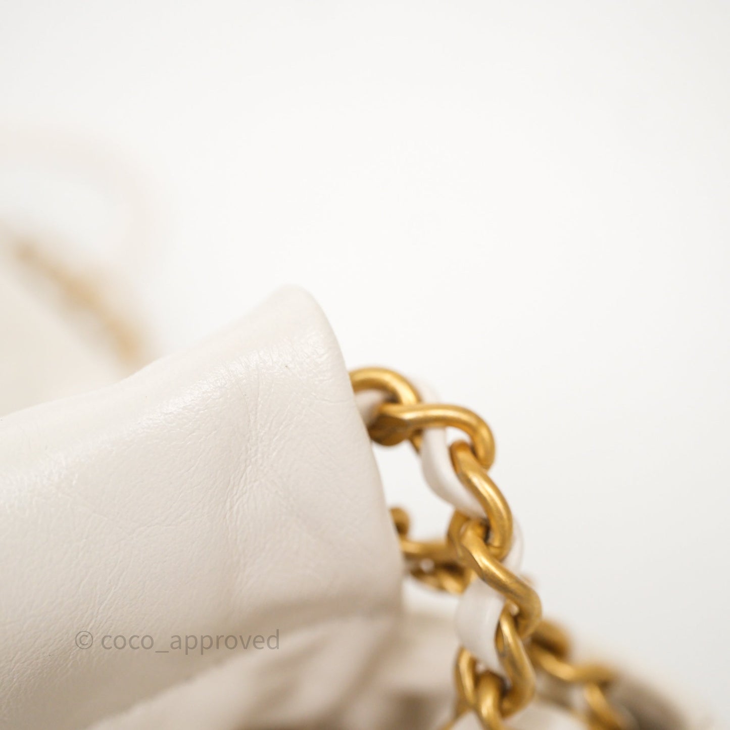 Chanel 22 Mini Bag White Calfskin Aged Gold Hardware