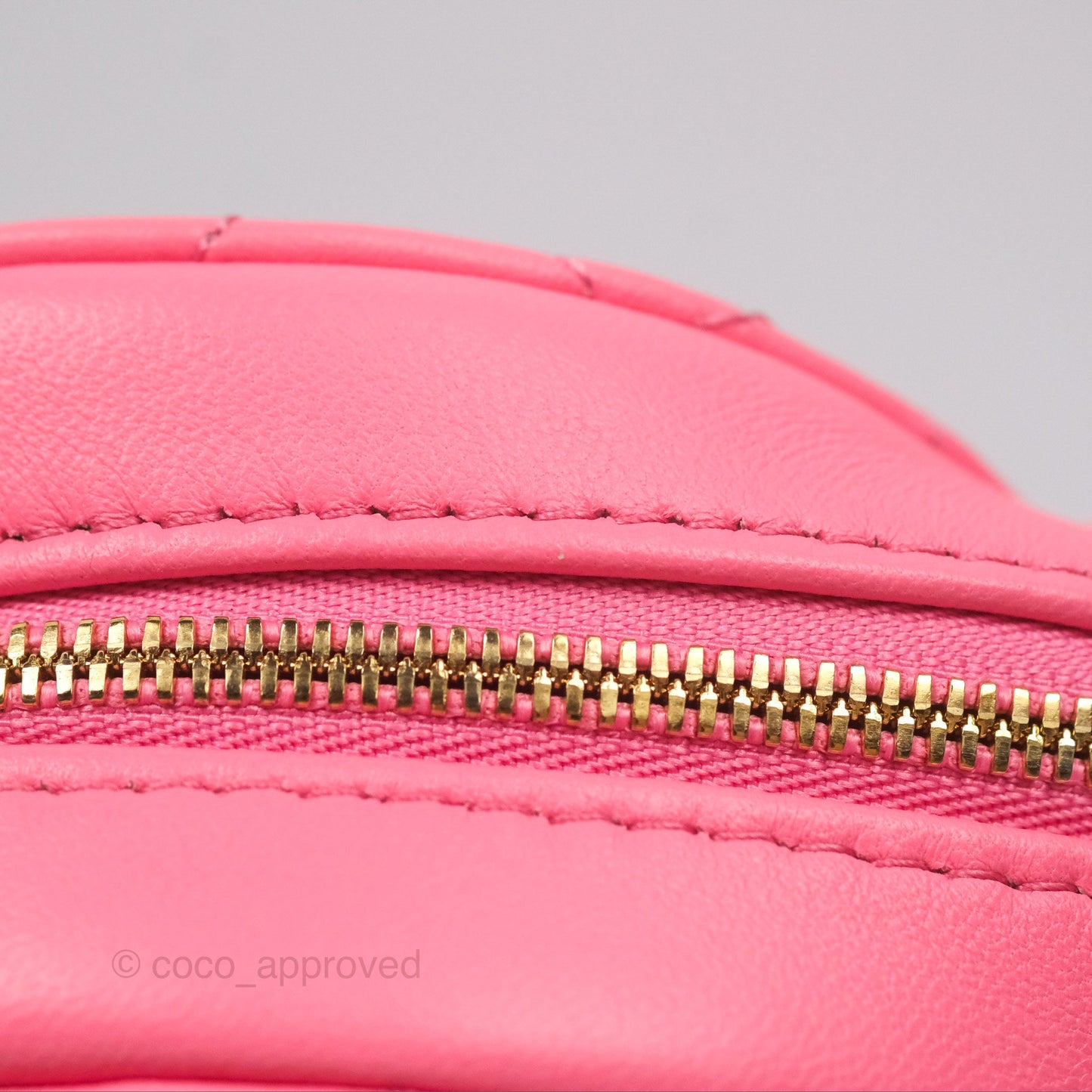 Chanel Large Heart Bag Pink Lambskin Gold Hardware 22S