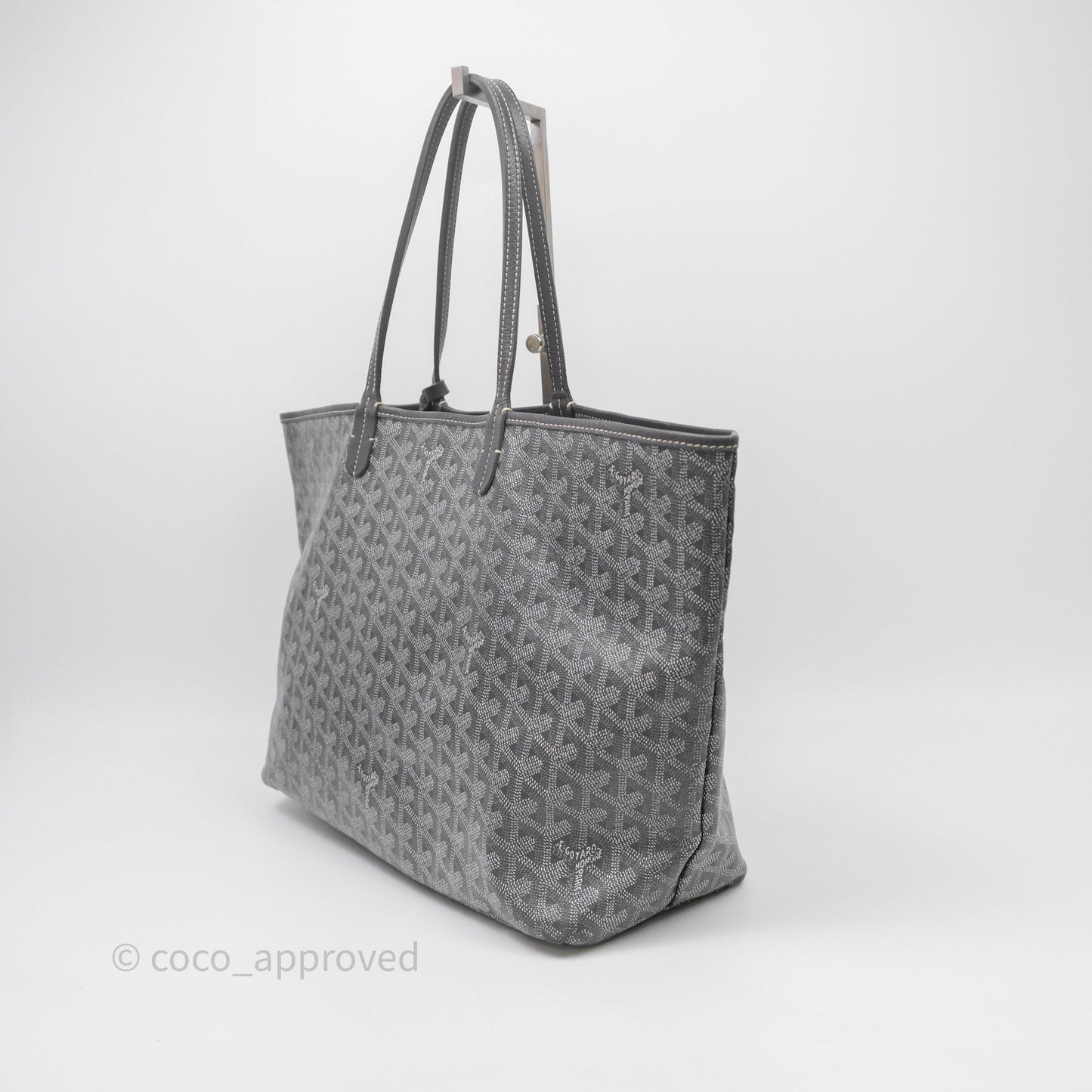 Goyard St Louis Tote PM ⁣⁣⁣⁣⁣⁣⁣⁣⁣⁣⁣⁣⁣⁣⁣⁣⁣⁣⁣⁣Grey