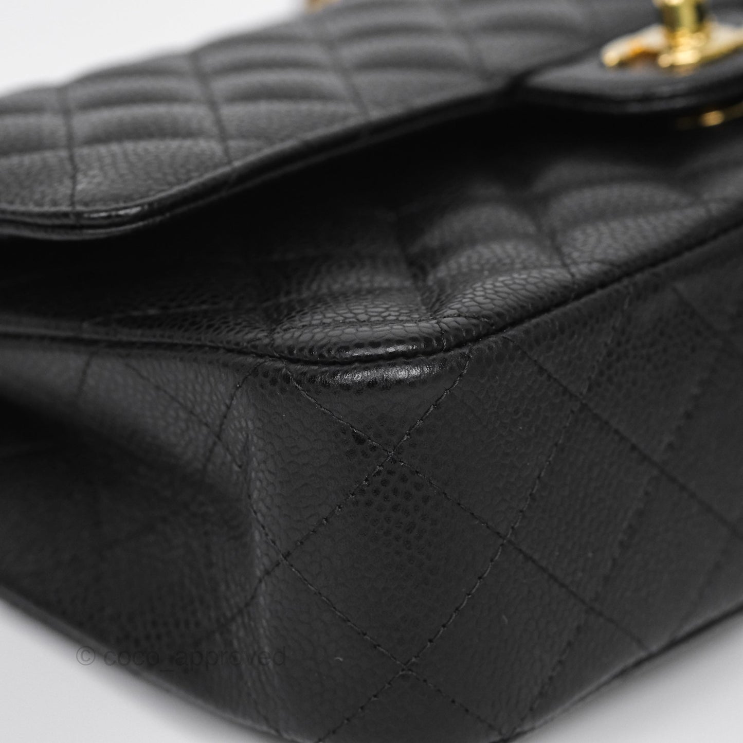 Chanel Classic M/L Medium Flap Quilted Black Caviar Gold Hardware