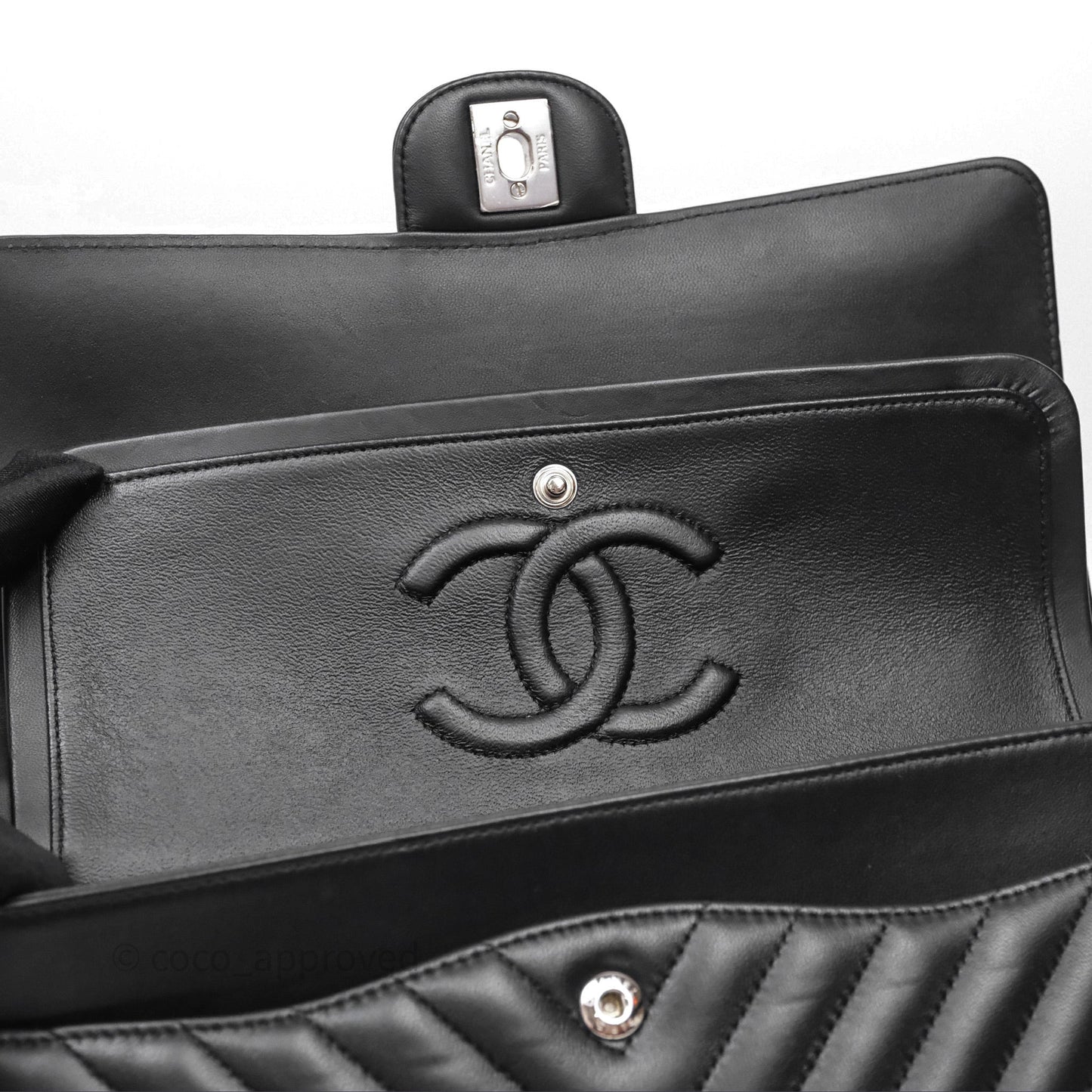 Chanel Classic M/L Medium Flap Chevron Black Lambskin Silver Hardware
