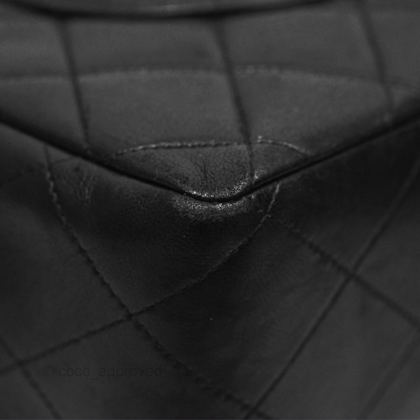 Chanel Vintage Jumbo Single Flap Black Lambskin 24K Gold Hardware