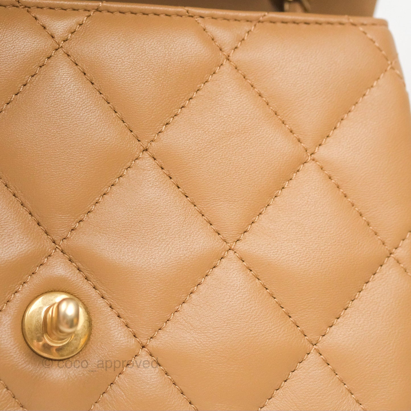 Chanel Mini Flap Bag With Heart CC Charm Beige Lambskin Aged Gold Hardware 22B