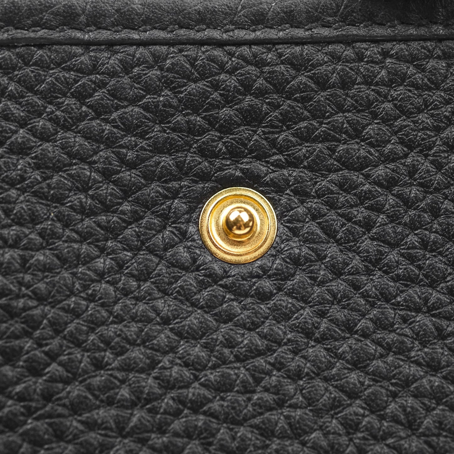 Hermès Mini Evelyne 16 Noir 89 Clemence Gold Hardware