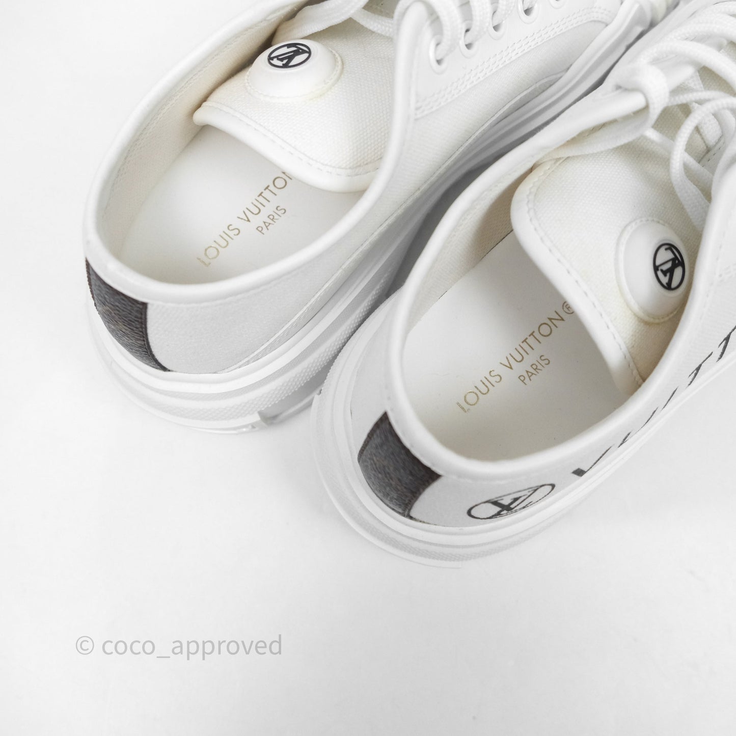 Louis Vuitton Logo Blanc Sneakers Size 38