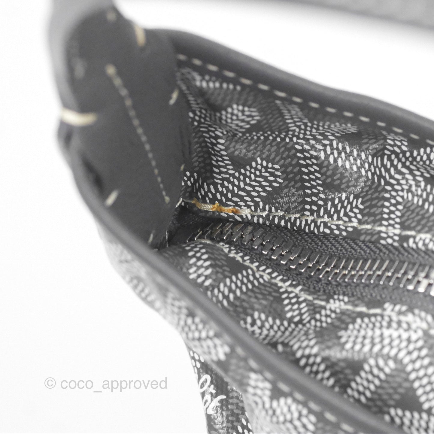 Goyard Bohème Hobo Bag Grey Goyardine Canvas