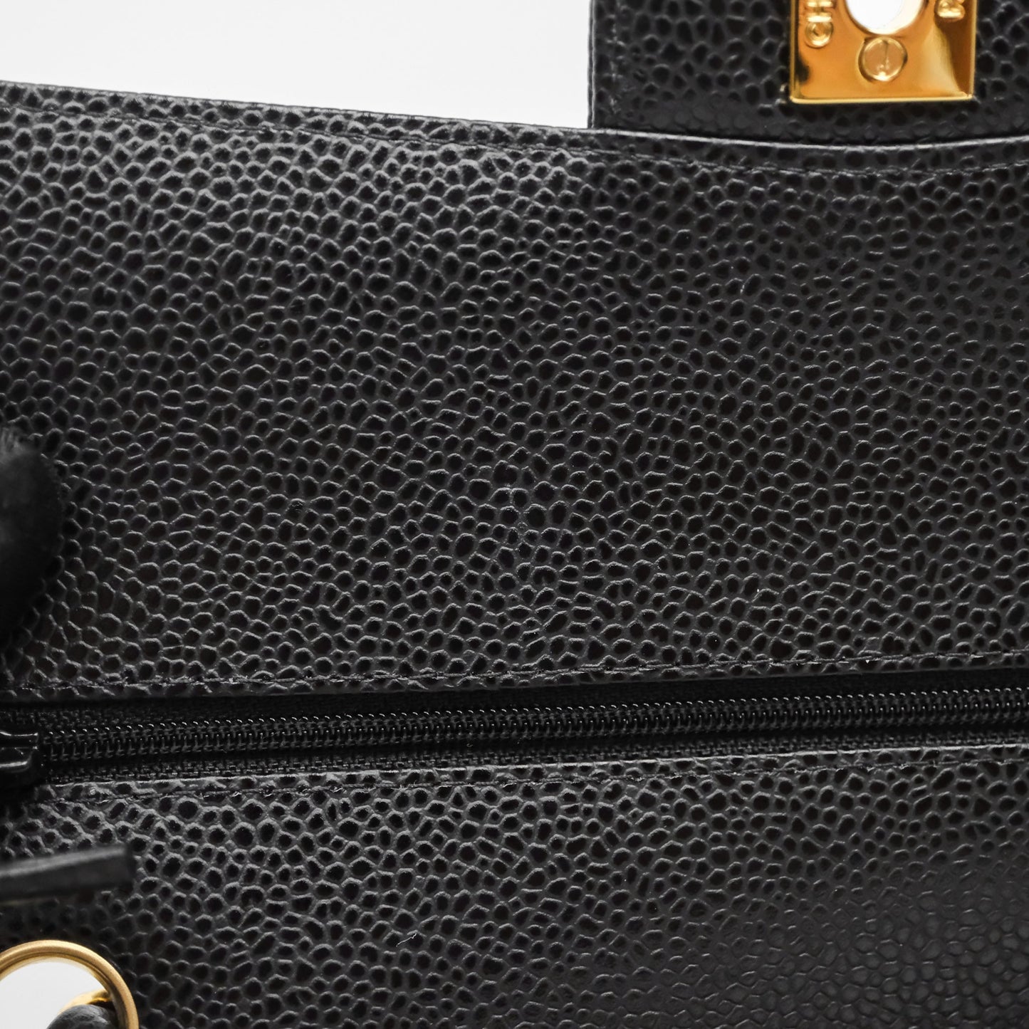 Chanel Classic M/L Medium Flap Quilted Black Caviar Gold Hardware