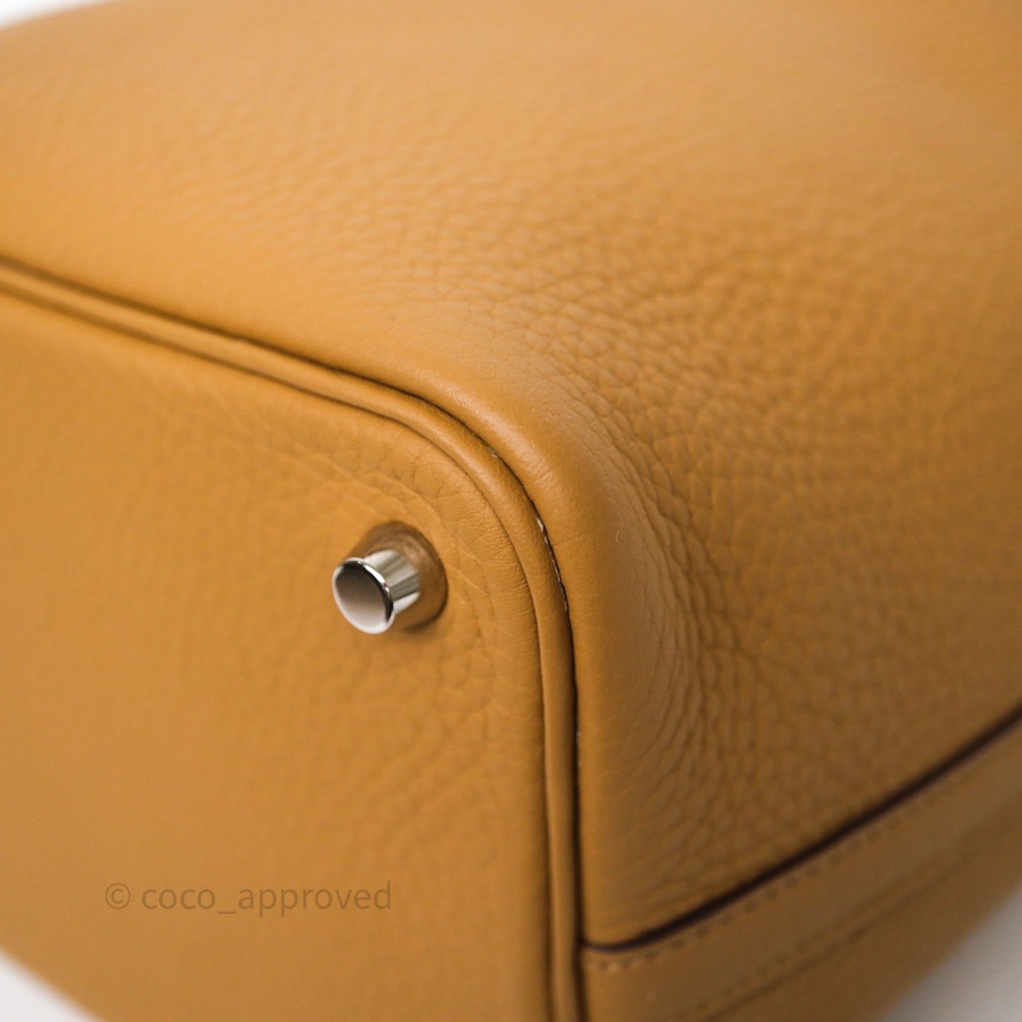 Hermès Picotin Lock 18 Biscuit 4B Clemence Palladium Hardware