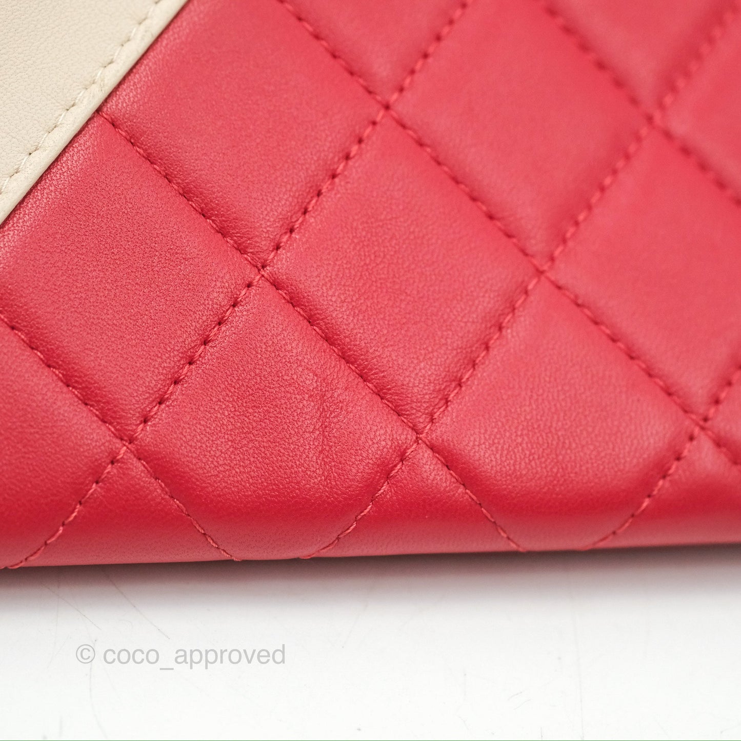 Chanel Cosmetic Case Clutch Patchwork Lambskin Gold Hardware