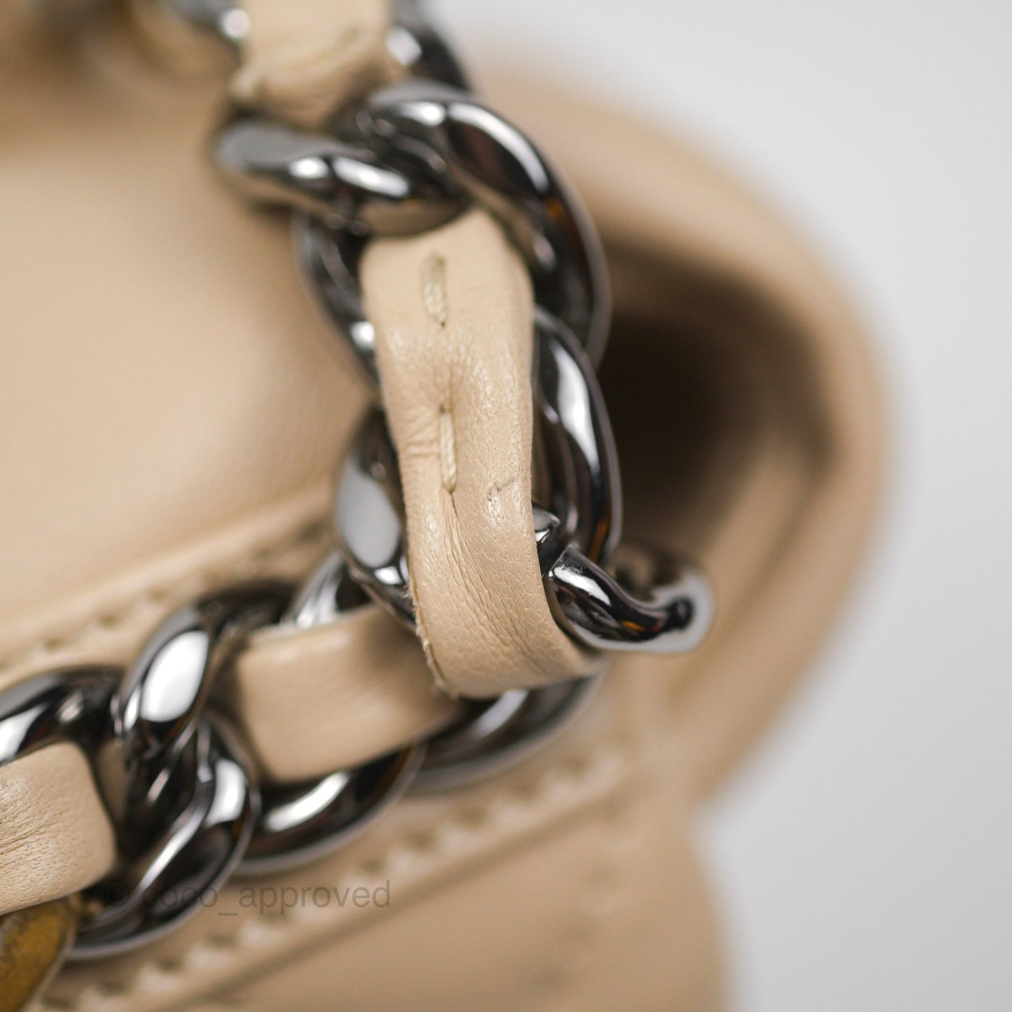 Chanel 19 Small Beige Lambskin Mixed Hardware