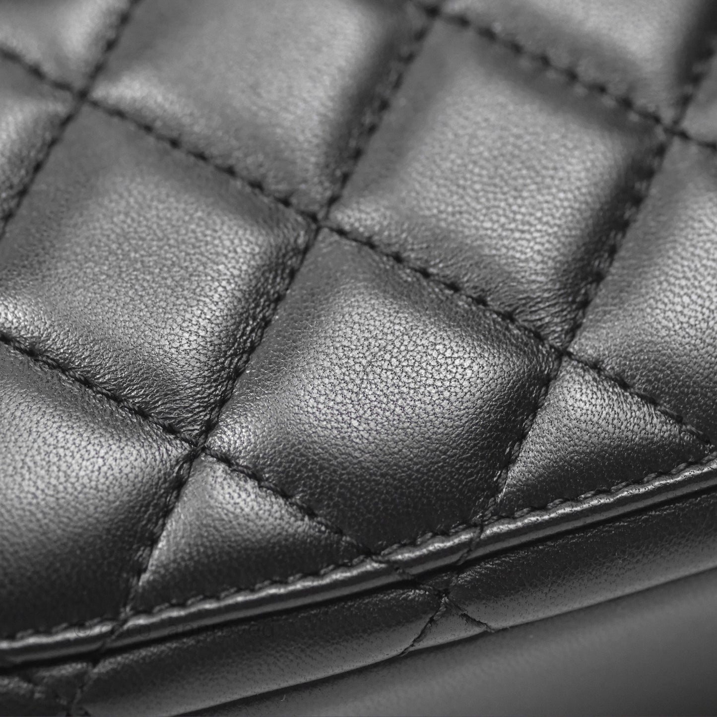 Chanel Quilted CC Pearl Crush Camera Case Black Lambskin Gold Hardware