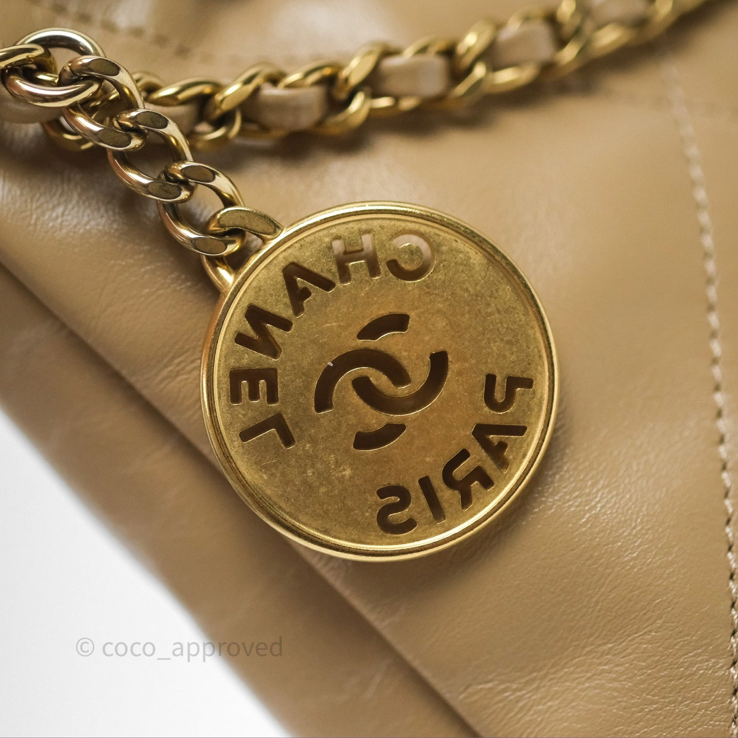 Chanel 22 Mini Bag Beige Shiny Crumpled Calfskin