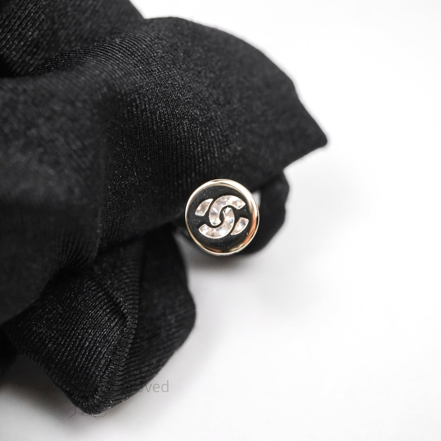 Chanel Crystals CC Round Earrings Gold Tone 25V