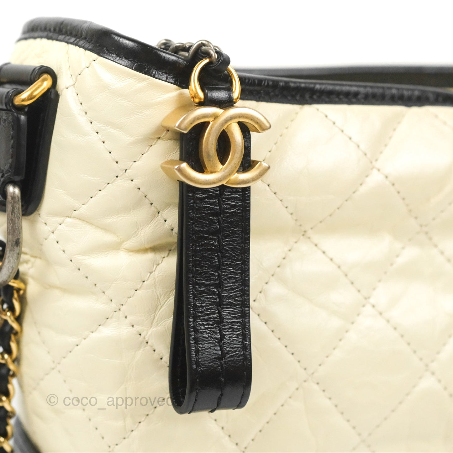 Chanel New Medium Gabrielle Hobo White/Black Aged Calfskin