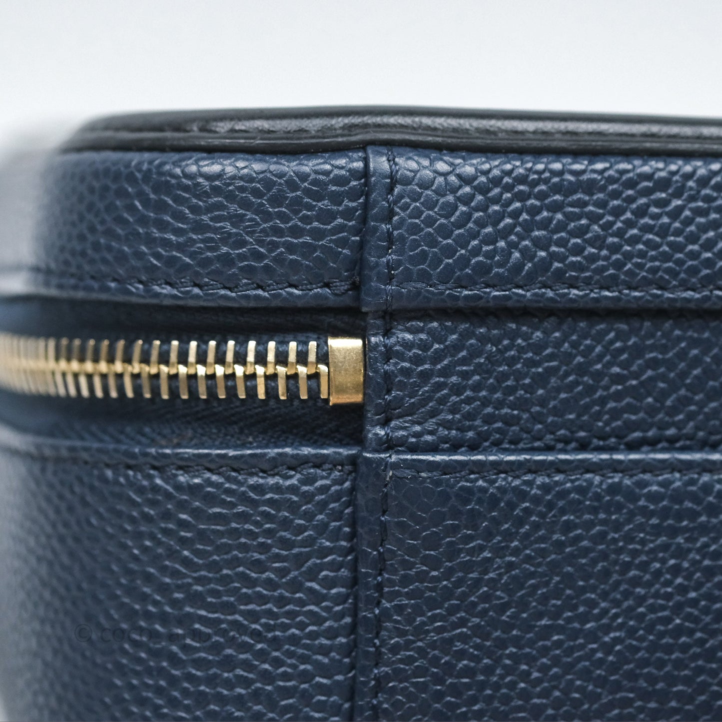 Chanel Quilted Medium CC Filigree Vanity Case Dark Navy Caviar Gold Hardware