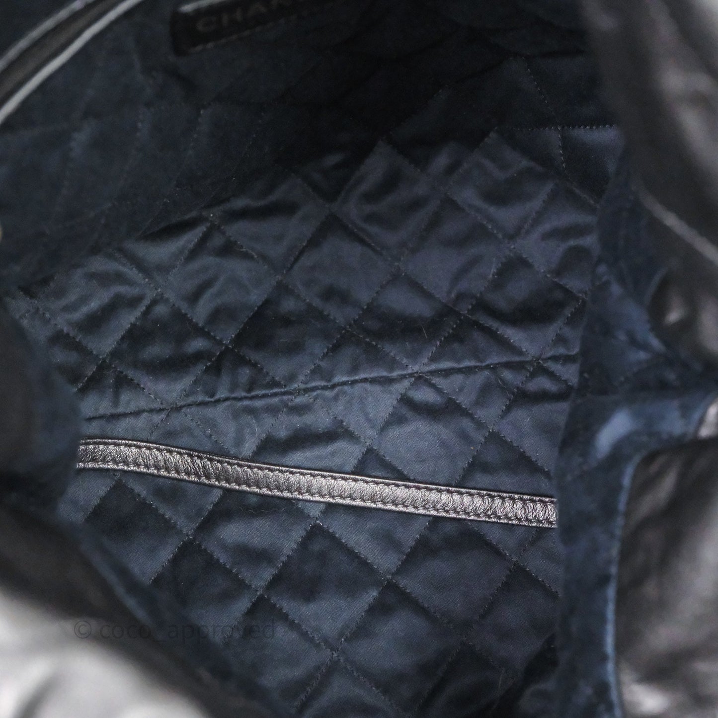 Chanel 22 Bag Medium Dark Grey Calfskin Gold Hardware