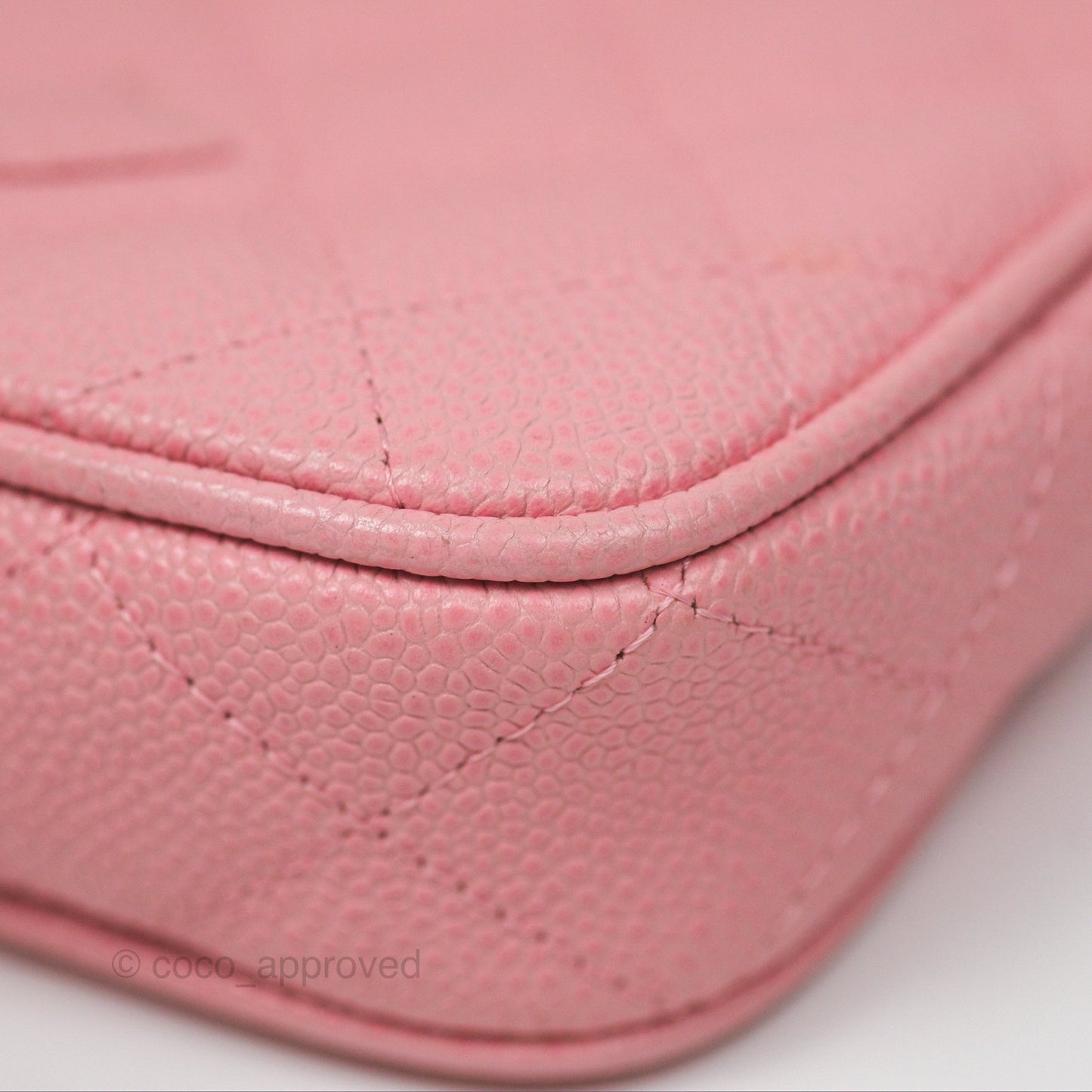 Chanel Vintage CC Quilted Shoulder Bag Pink Caviar Gold Hardware