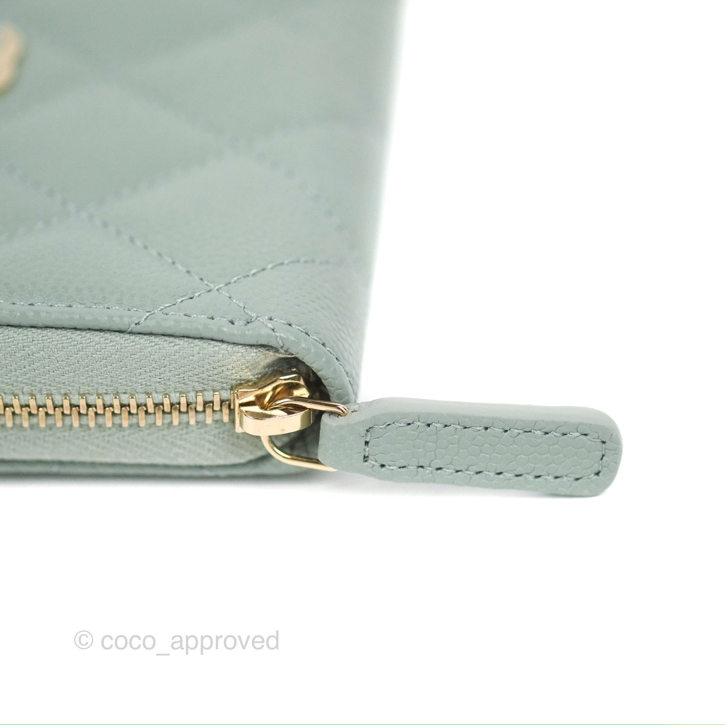 Chanel Classic Quilted Zipped Coin Purse Tiffany Green Caviar Gold Hardware