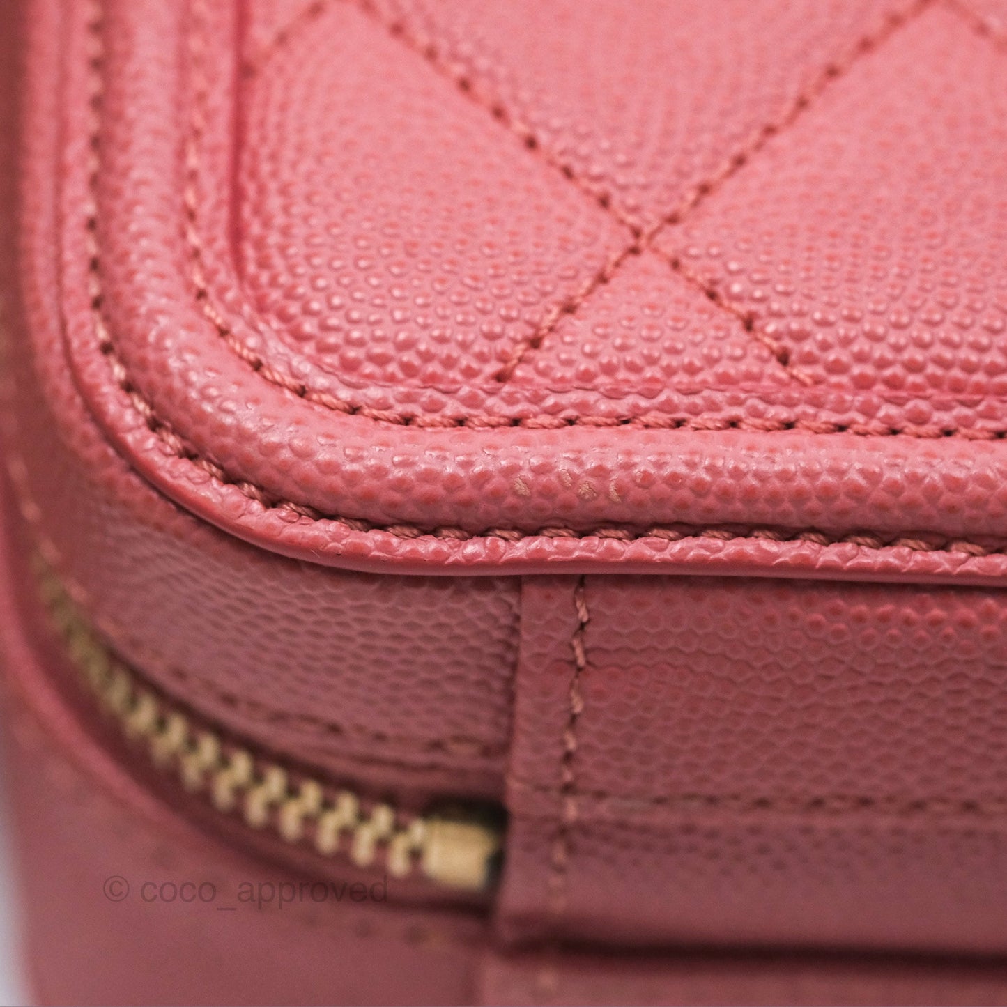 Chanel Quilted Small CC Filigree Vanity Case Pink Caviar Gold Hardware