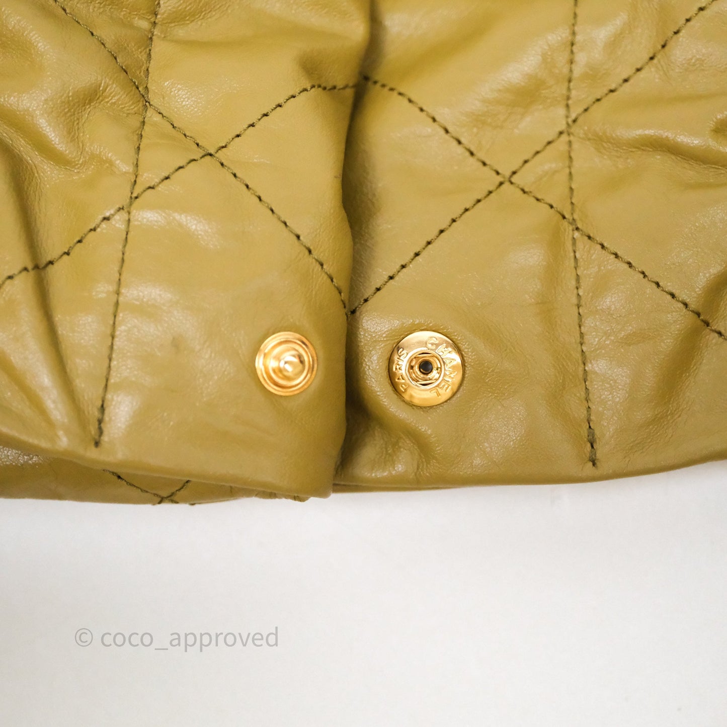 Chanel 22 Bag Medium Crumpled Olive Green Calfskin Aged Gold Hardware