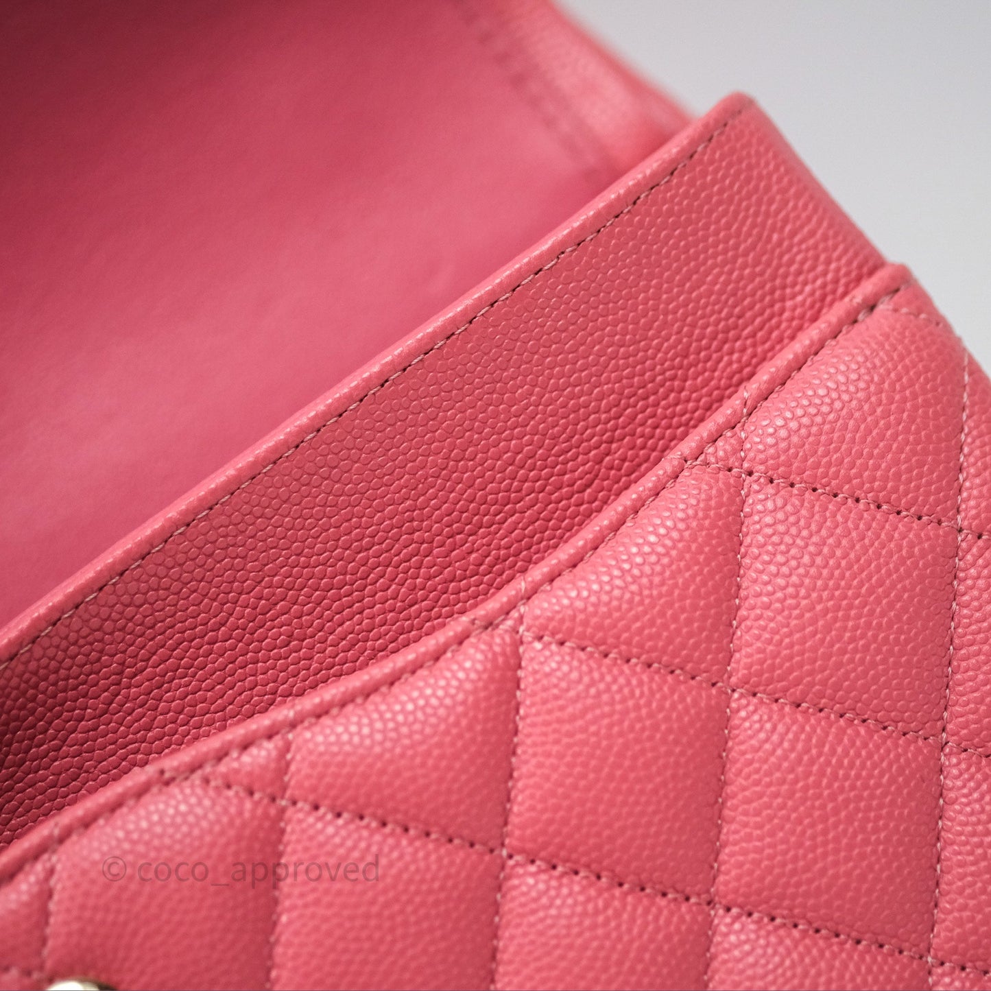 Chanel Classic M/L Medium Flap Quilted Pink Caviar Gold Hardware