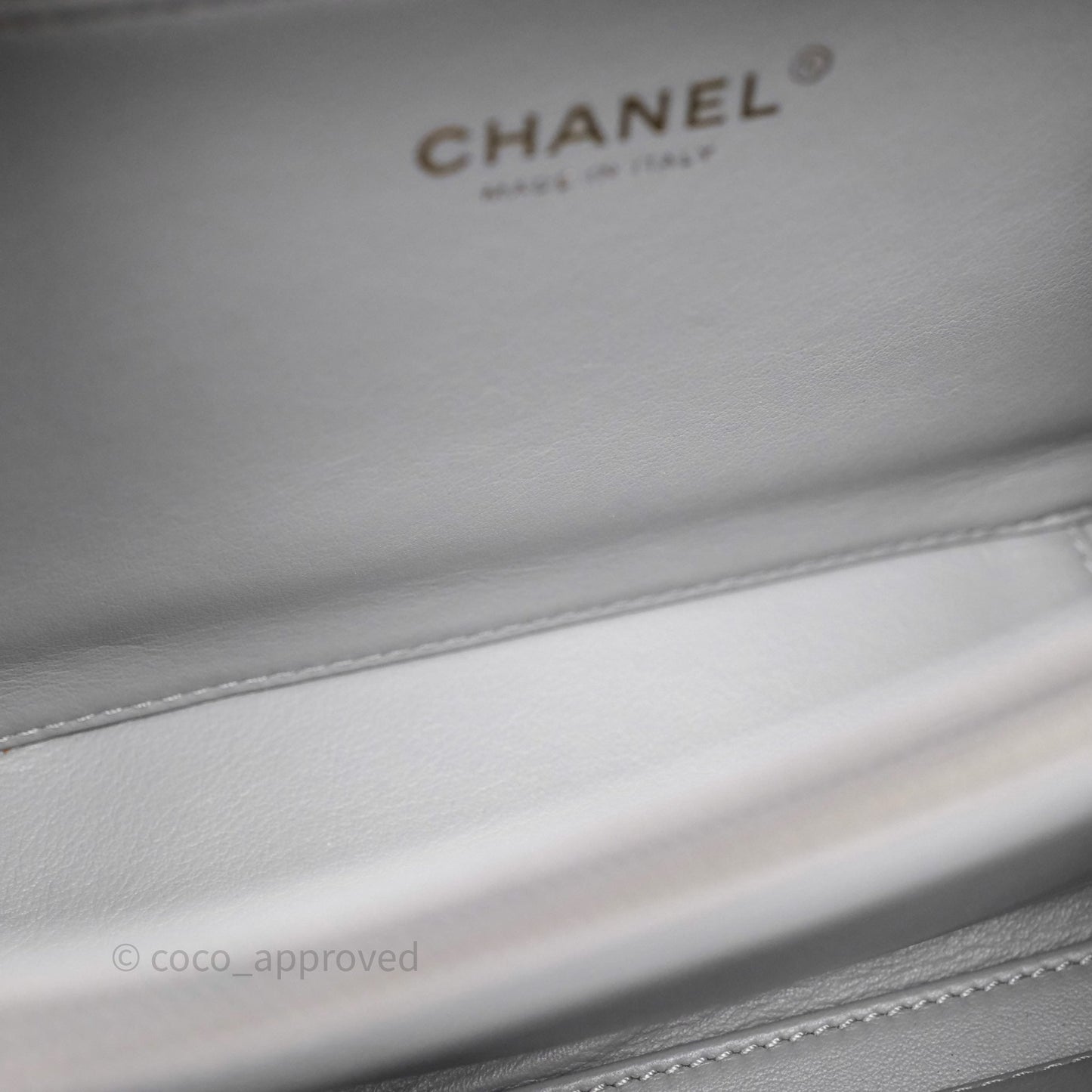 Chanel Medium CC Filigree Vanity Case Quilted Grey Caviar Gold Hardware