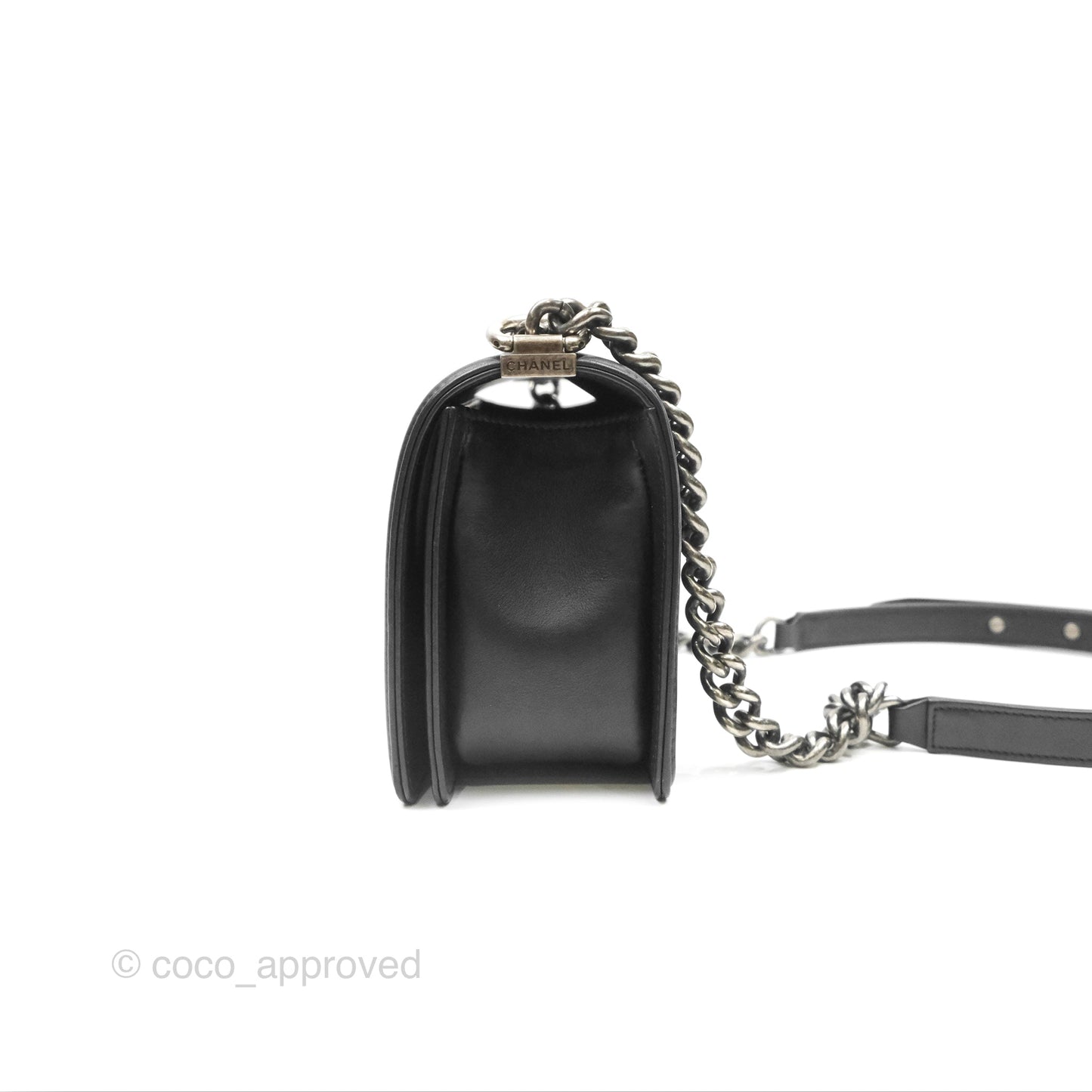 Chanel Medium Boy Quilted Black Lambskin Ruthenium Hardware