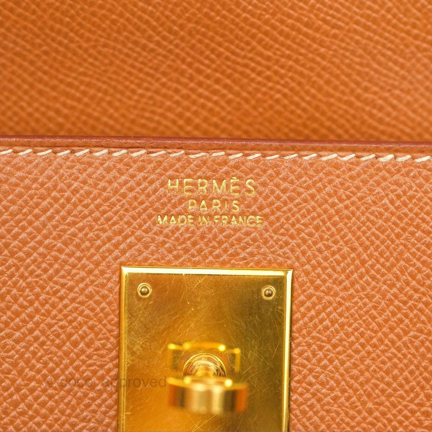 Hermès Kelly 32 Sellier Gold Epsom Gold Hardware