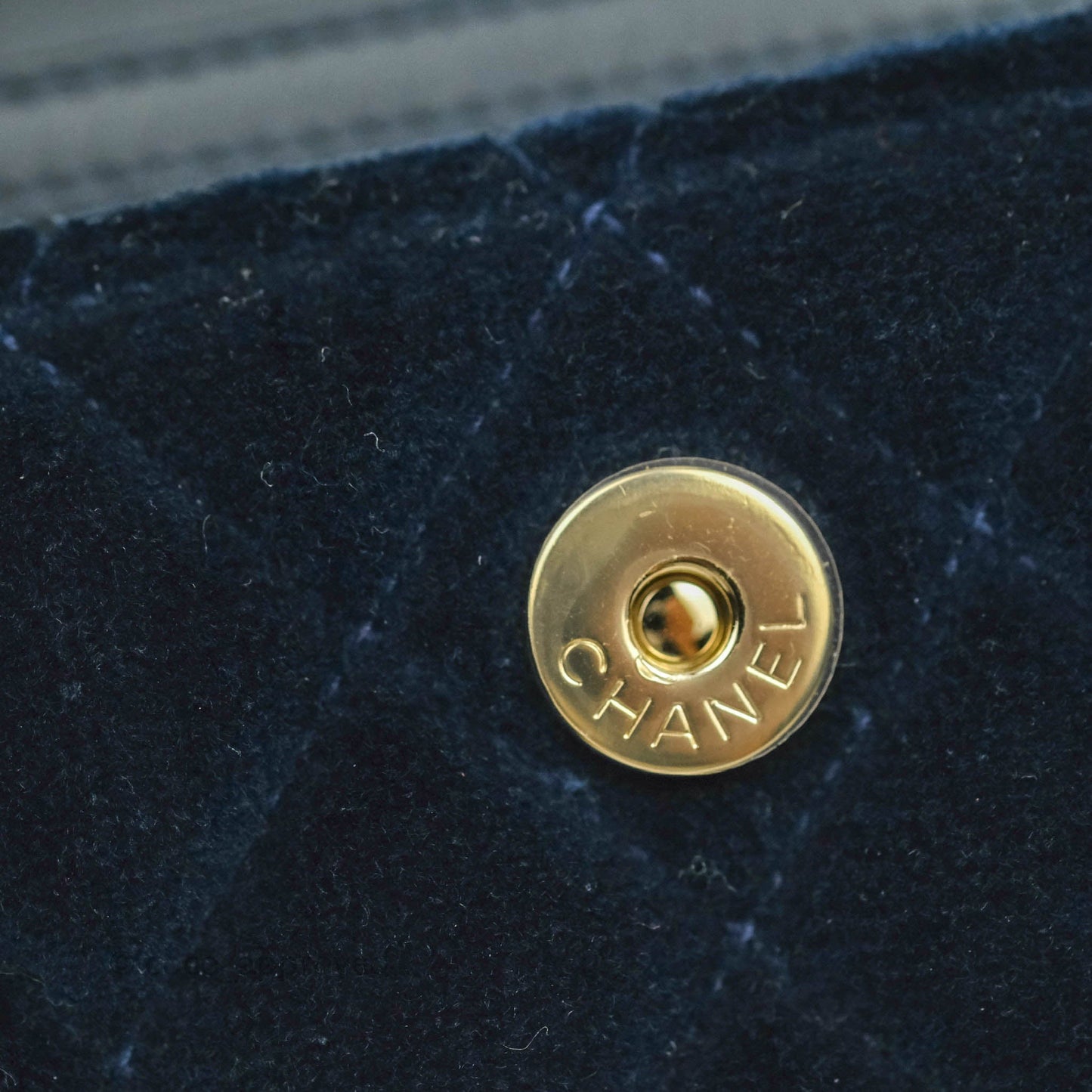 Chanel Crystal Pearl Crush Card Holder Navy Velvet Aged Gold Hardware