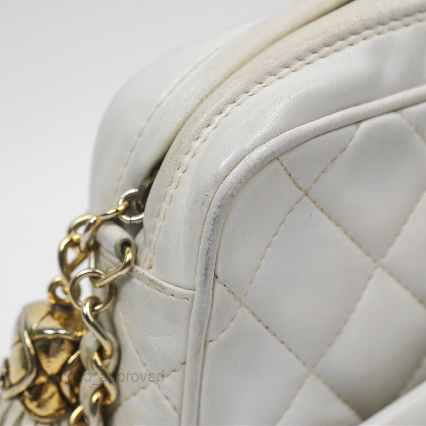 Chanel Vintage Small Camera Bag White Lambskin Gold Hardware