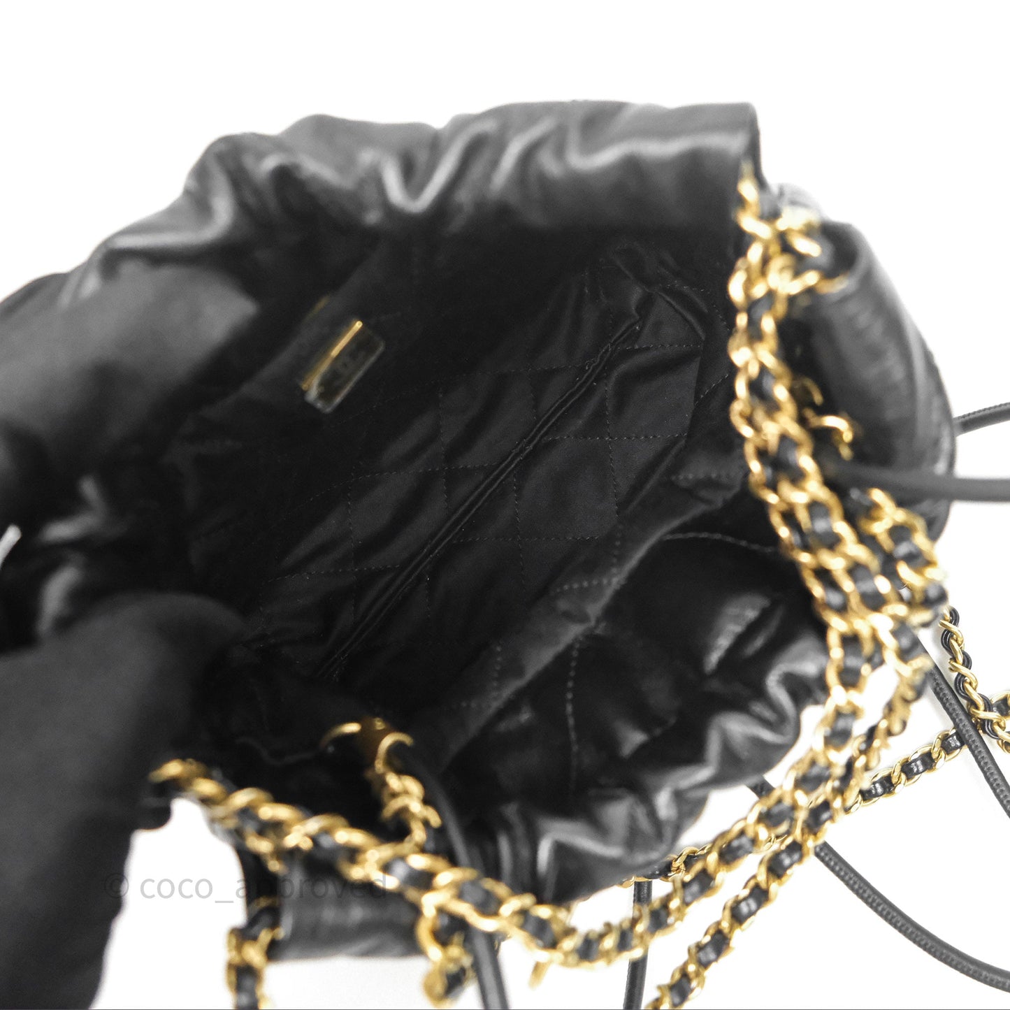 Chanel 22 Mini Bag Black Crumpled Calfskin Aged Gold Hardware